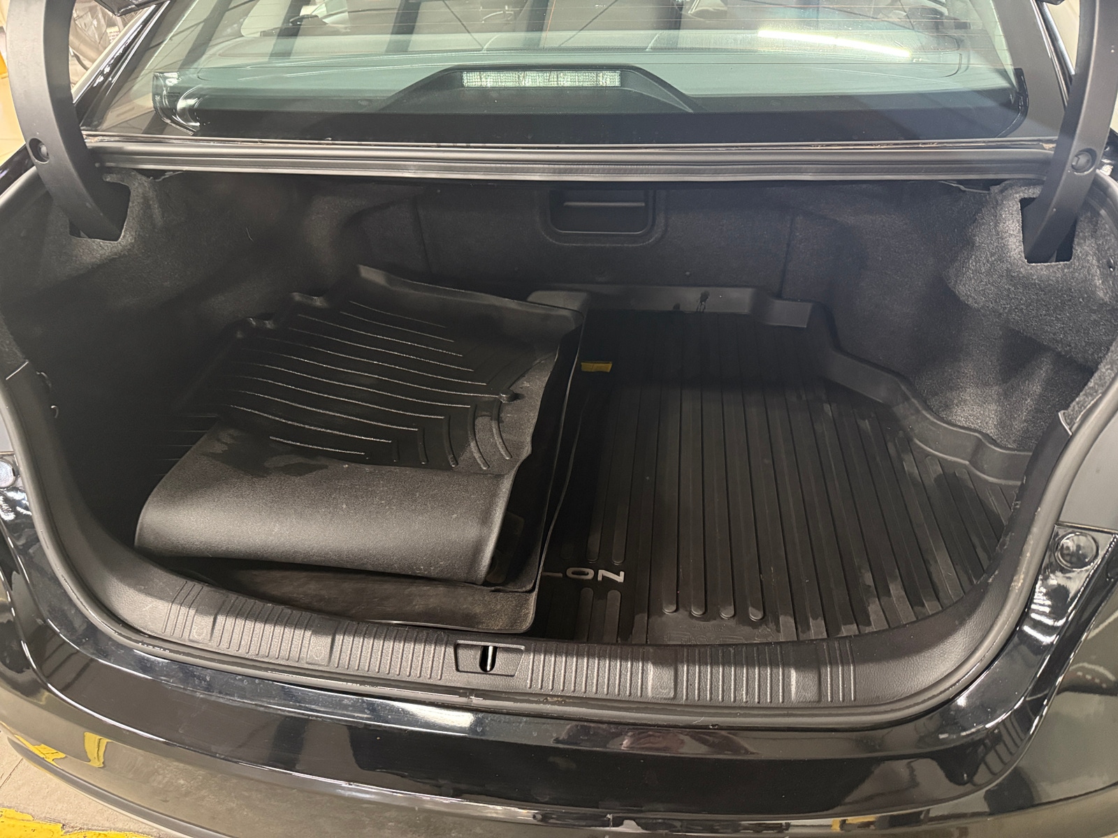 Thumbnail: 2016 Toyota Avalon - 6