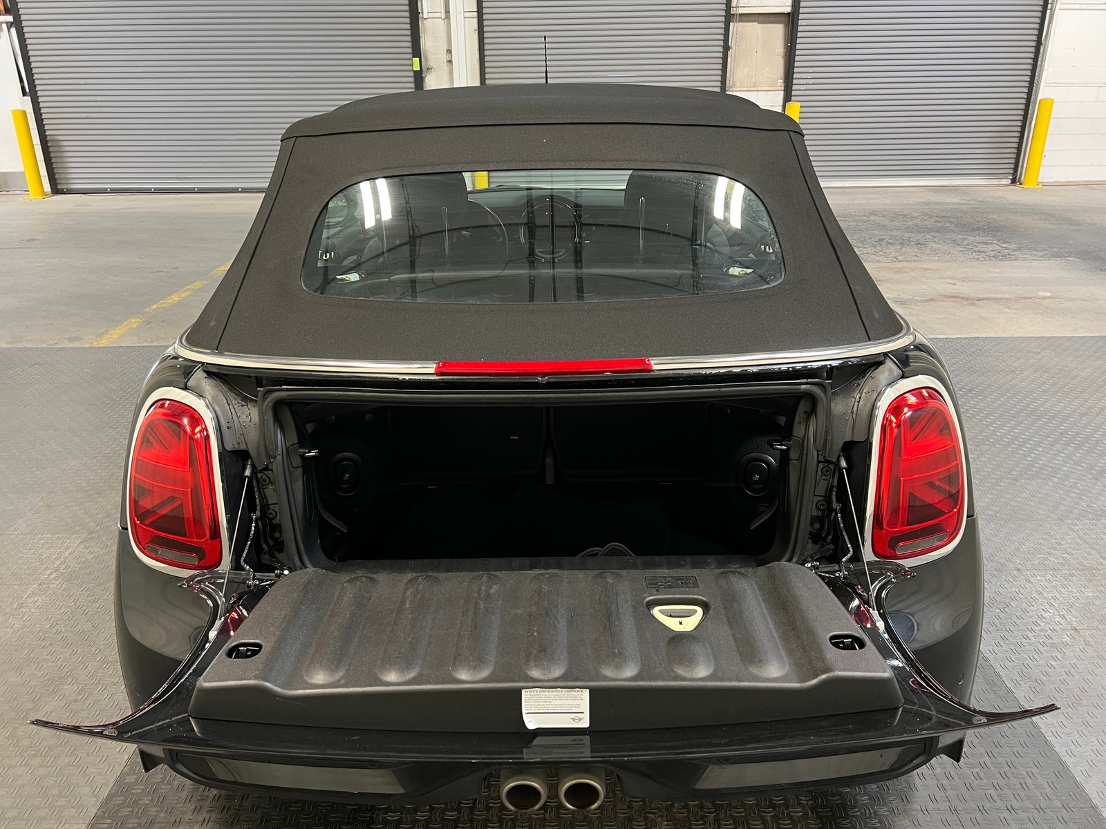 Thumbnail: 2024 MINI Cooper Convertible - 6