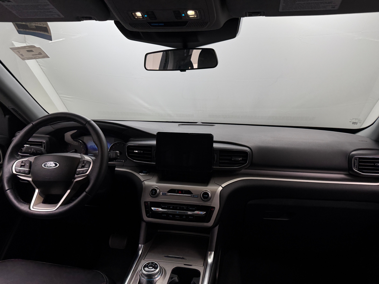 Thumbnail: 2022 Ford Explorer - 3