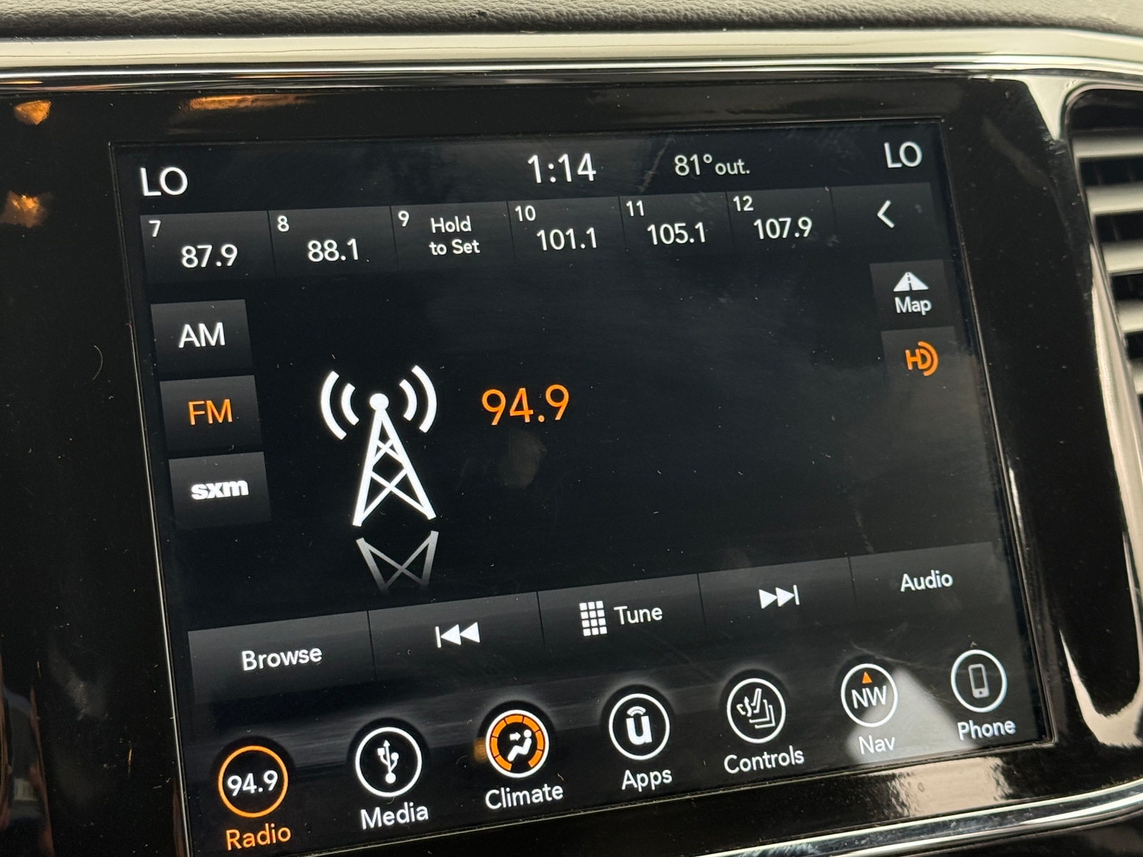 Thumbnail: 2019 Jeep Grand Cherokee - 3