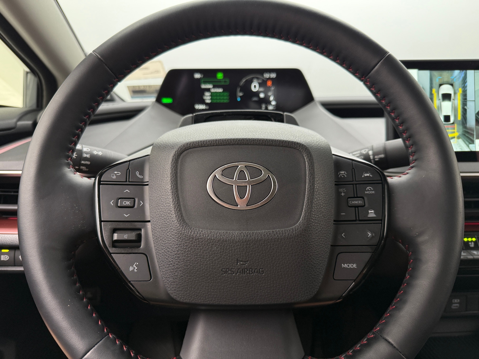 Thumbnail: 2024 Toyota Prius Prime - 4