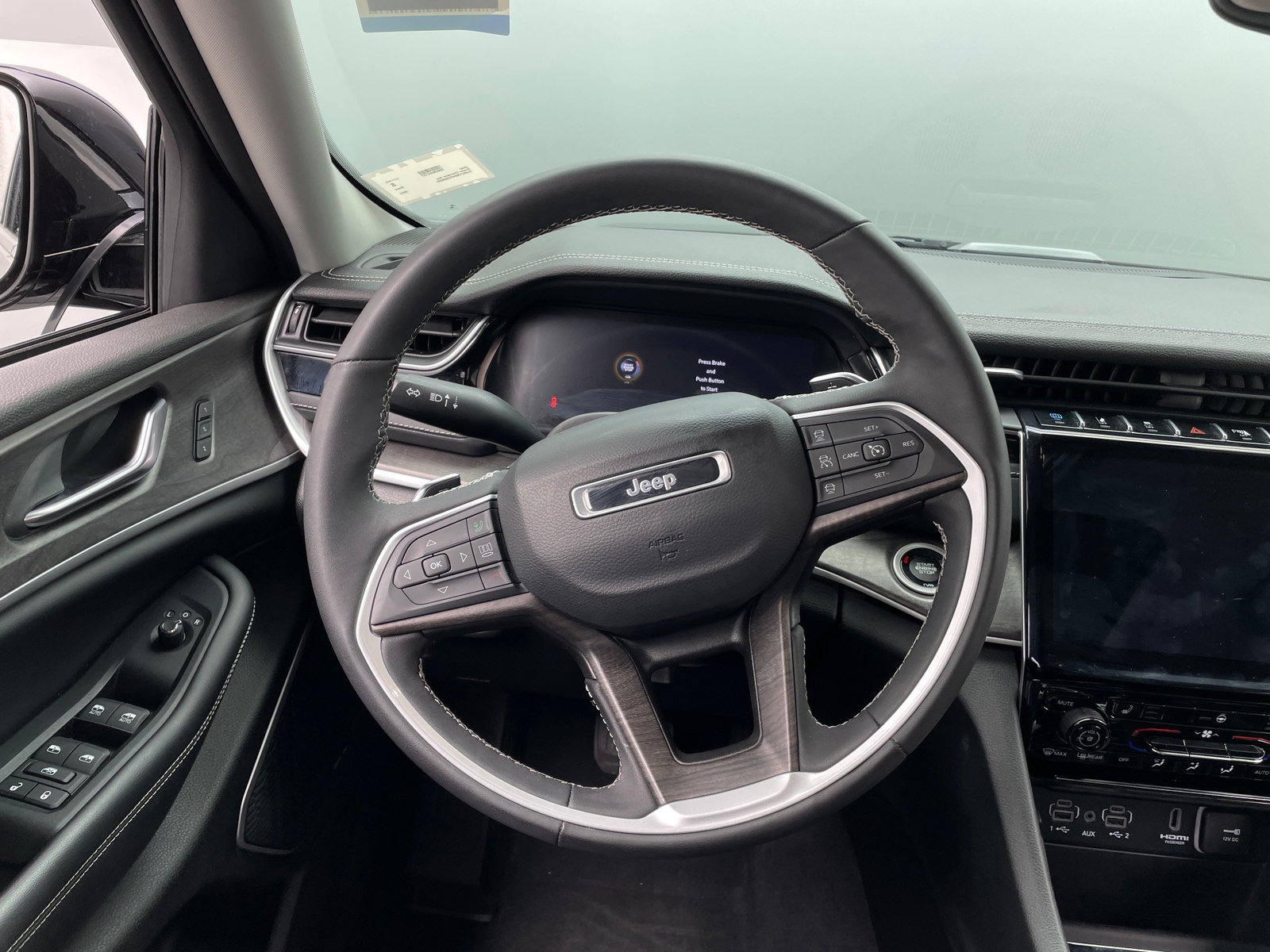 Thumbnail: 2023 Jeep Grand Cherokee - 4