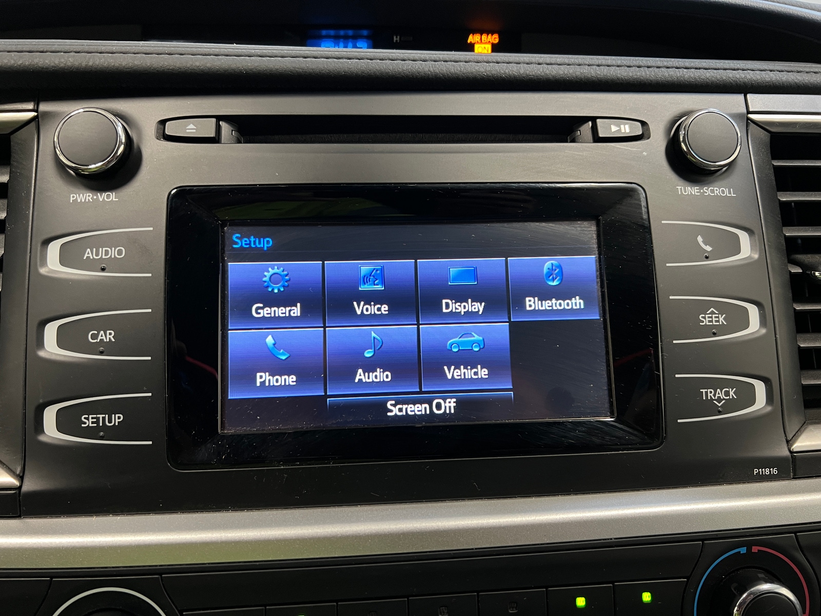 Thumbnail: 2019 Toyota Highlander - 4