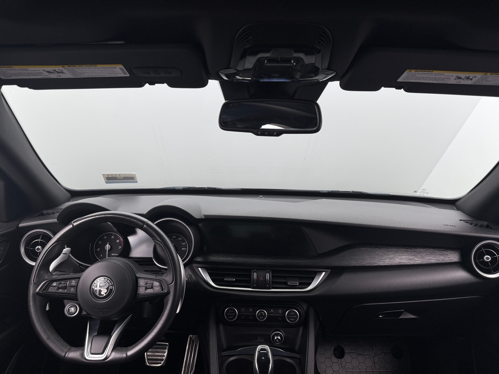 Thumbnail: 2022 Alfa Romeo Stelvio - 2