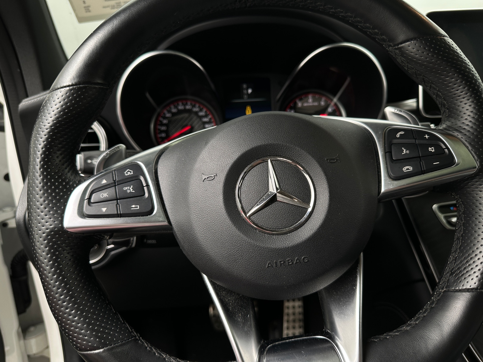 Thumbnail: 2019 Mercedes-Benz GLC - 4