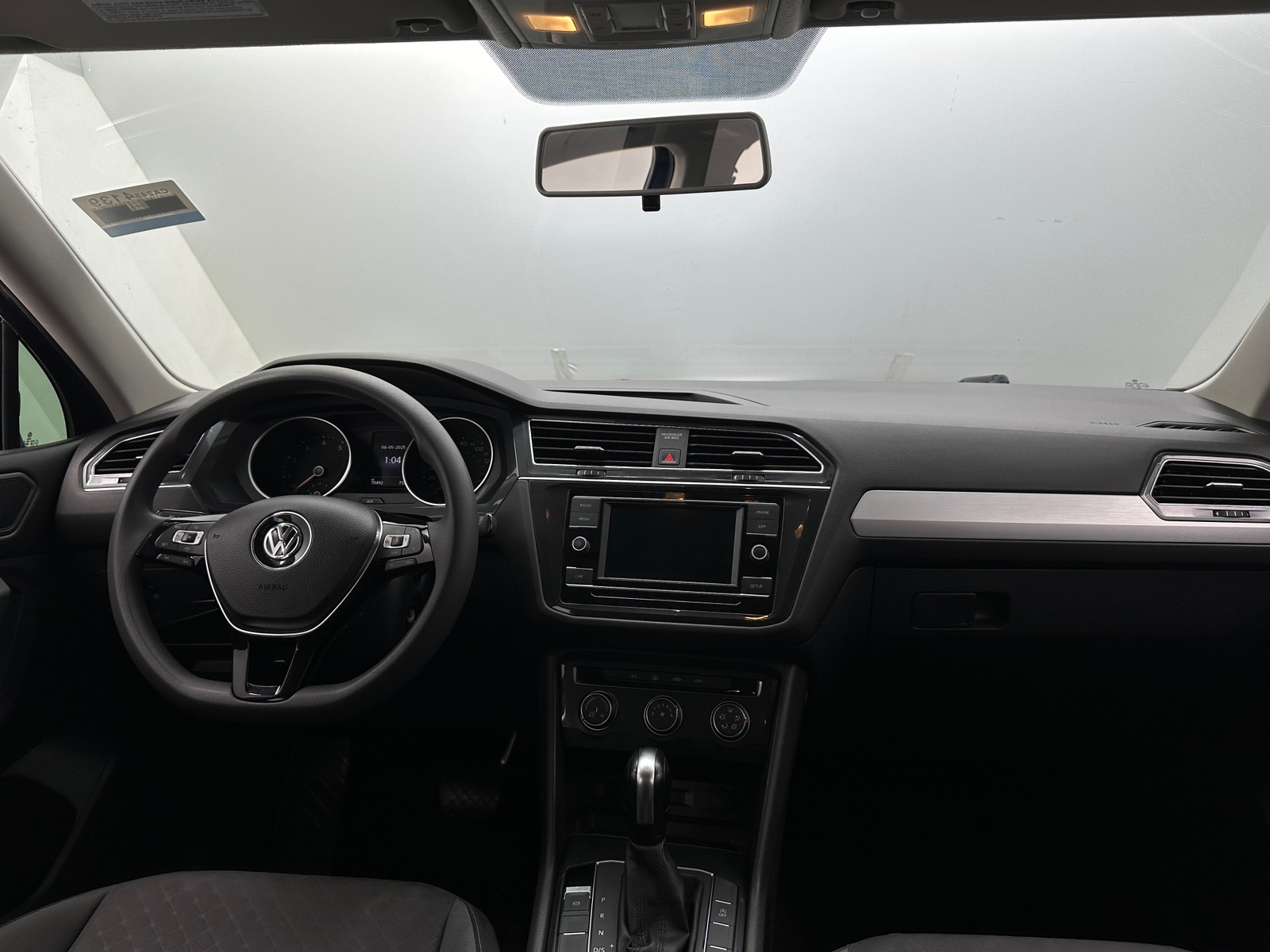 Thumbnail: 2019 Volkswagen Tiguan - 3