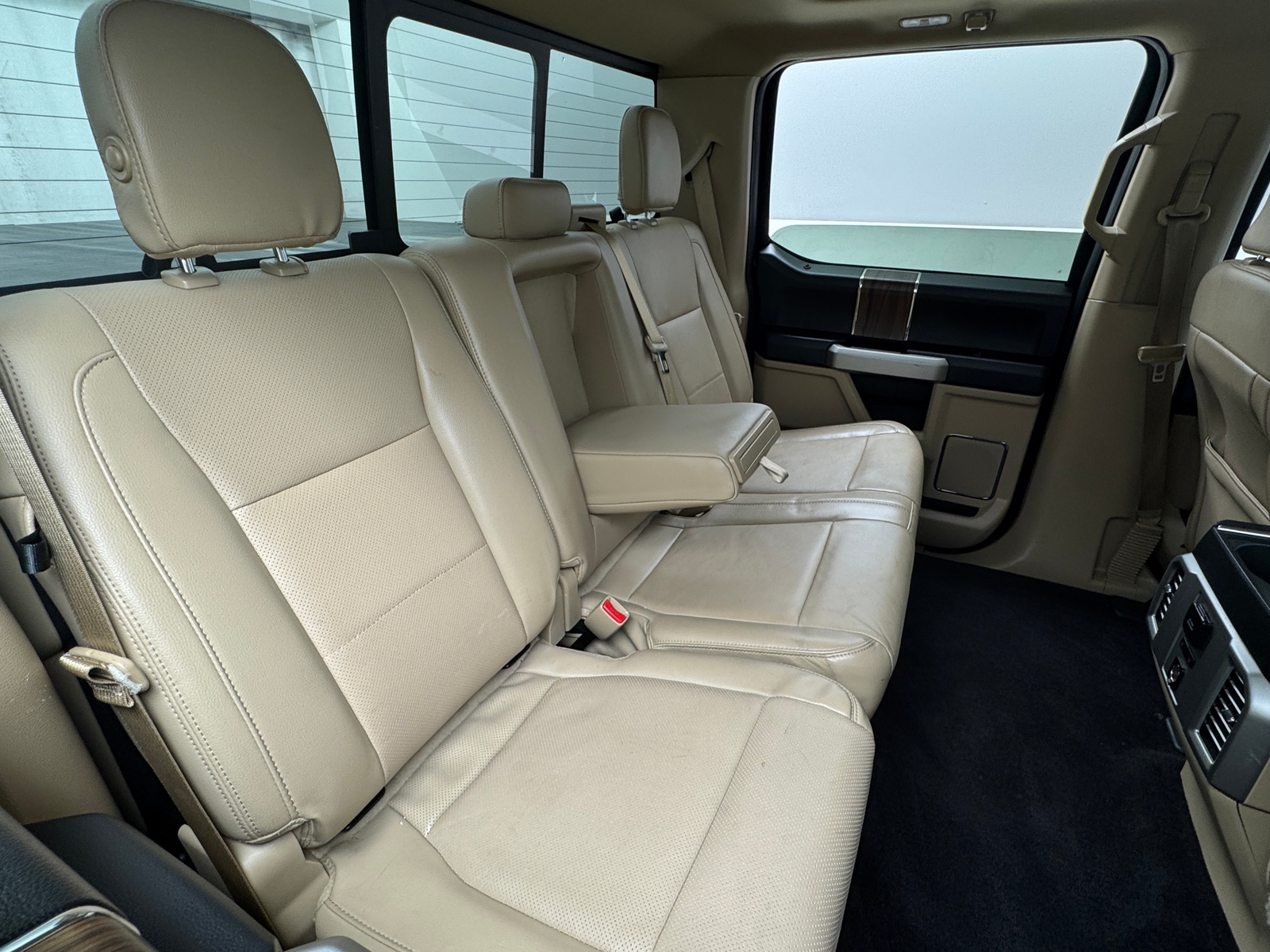 Thumbnail: 2016 Ford Econoline - 5