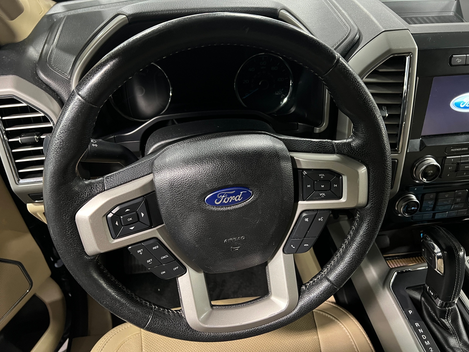 Thumbnail: 2016 Ford Econoline - 4