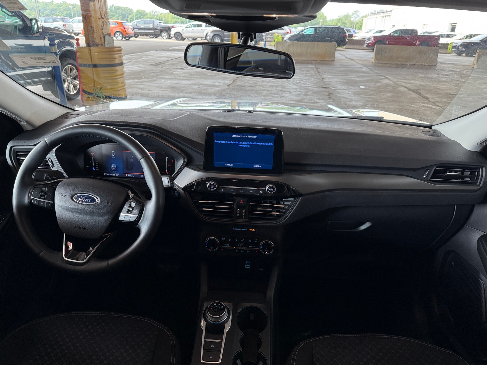 Thumbnail: 2023 Ford Escape - 3