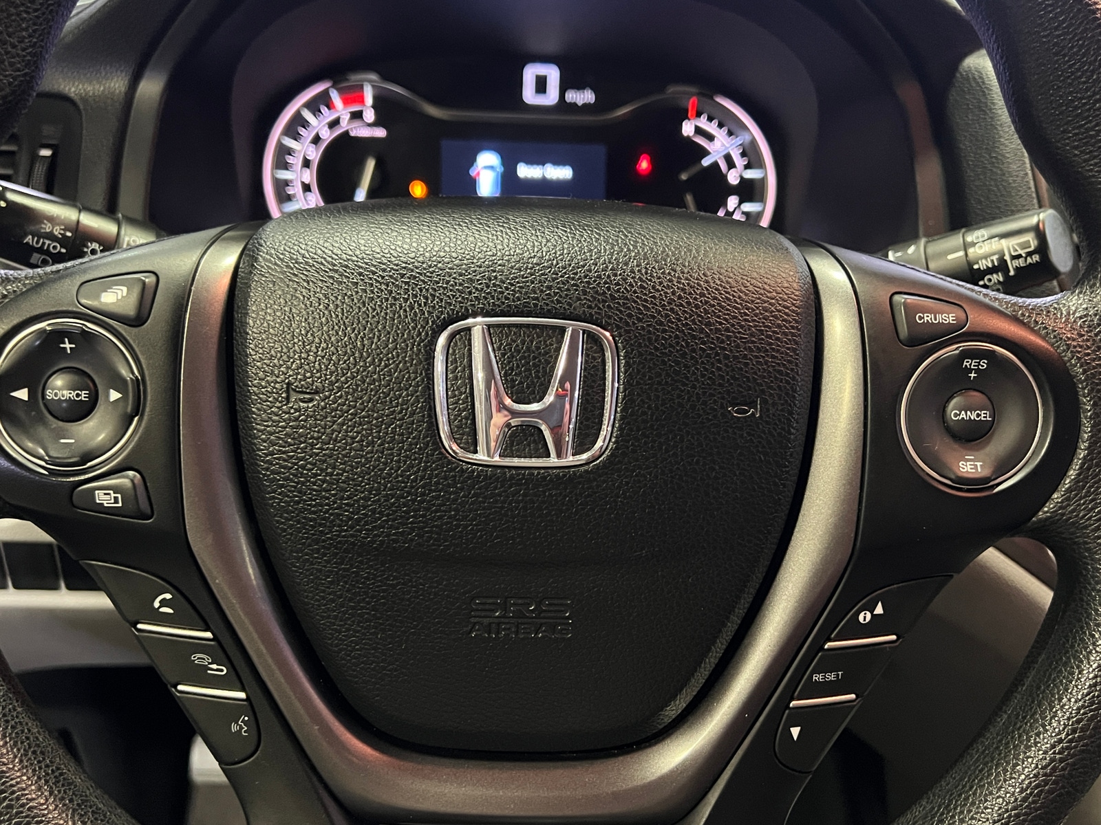 Thumbnail: 2016 Honda Pilot - 5