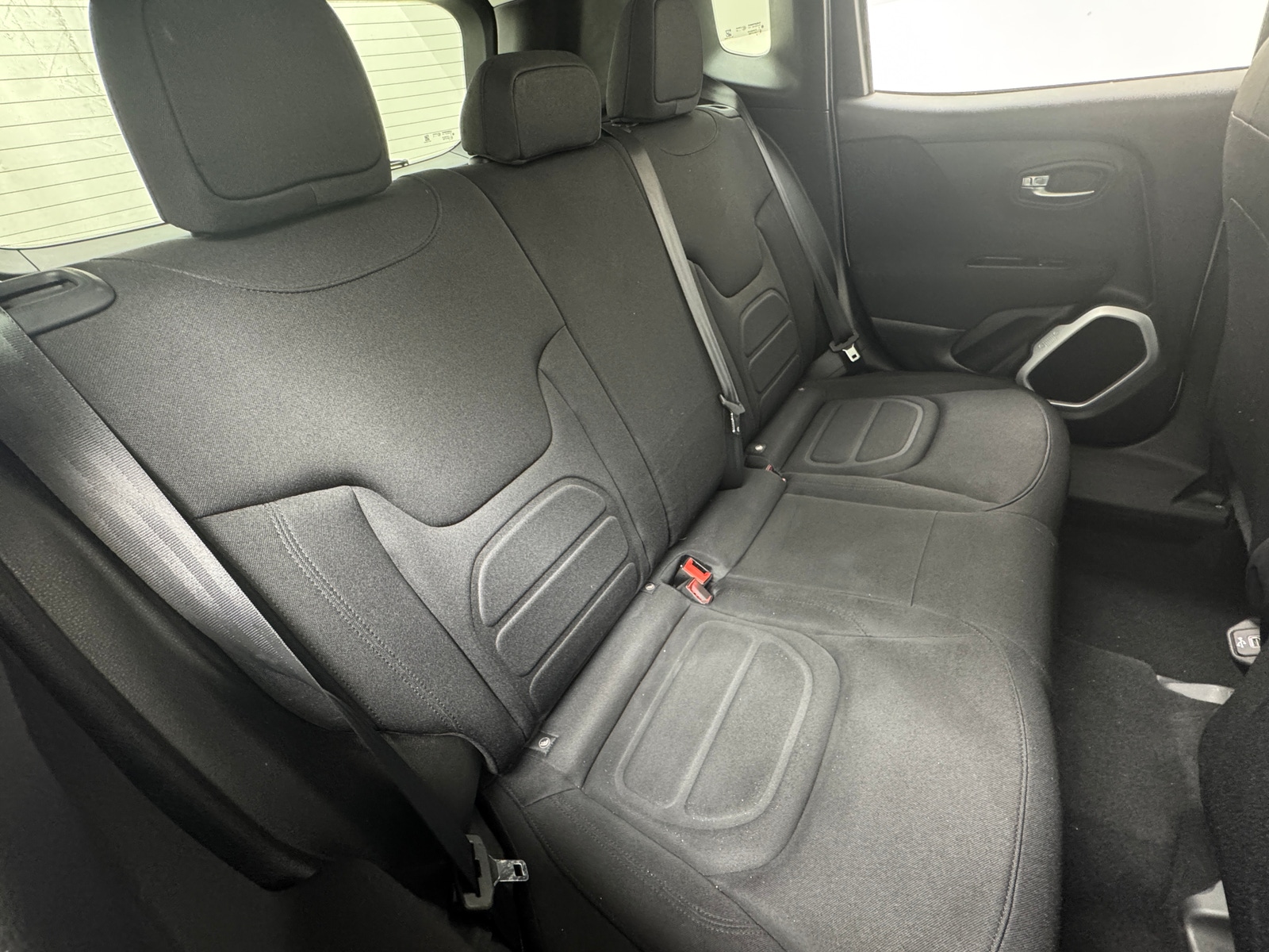 Thumbnail: 2018 Jeep Renegade - 6
