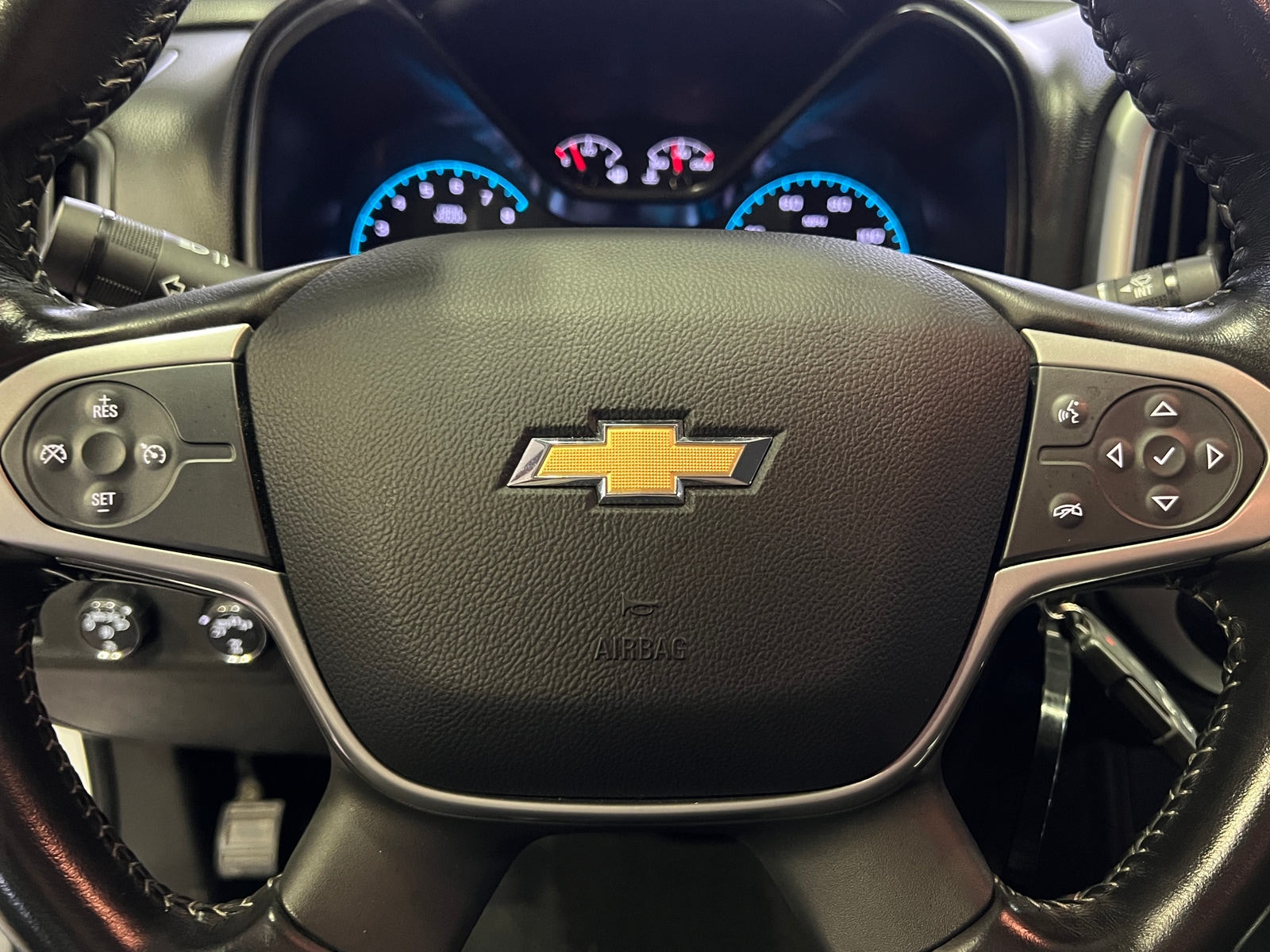 Thumbnail: 2018 Chevrolet Colorado - 5