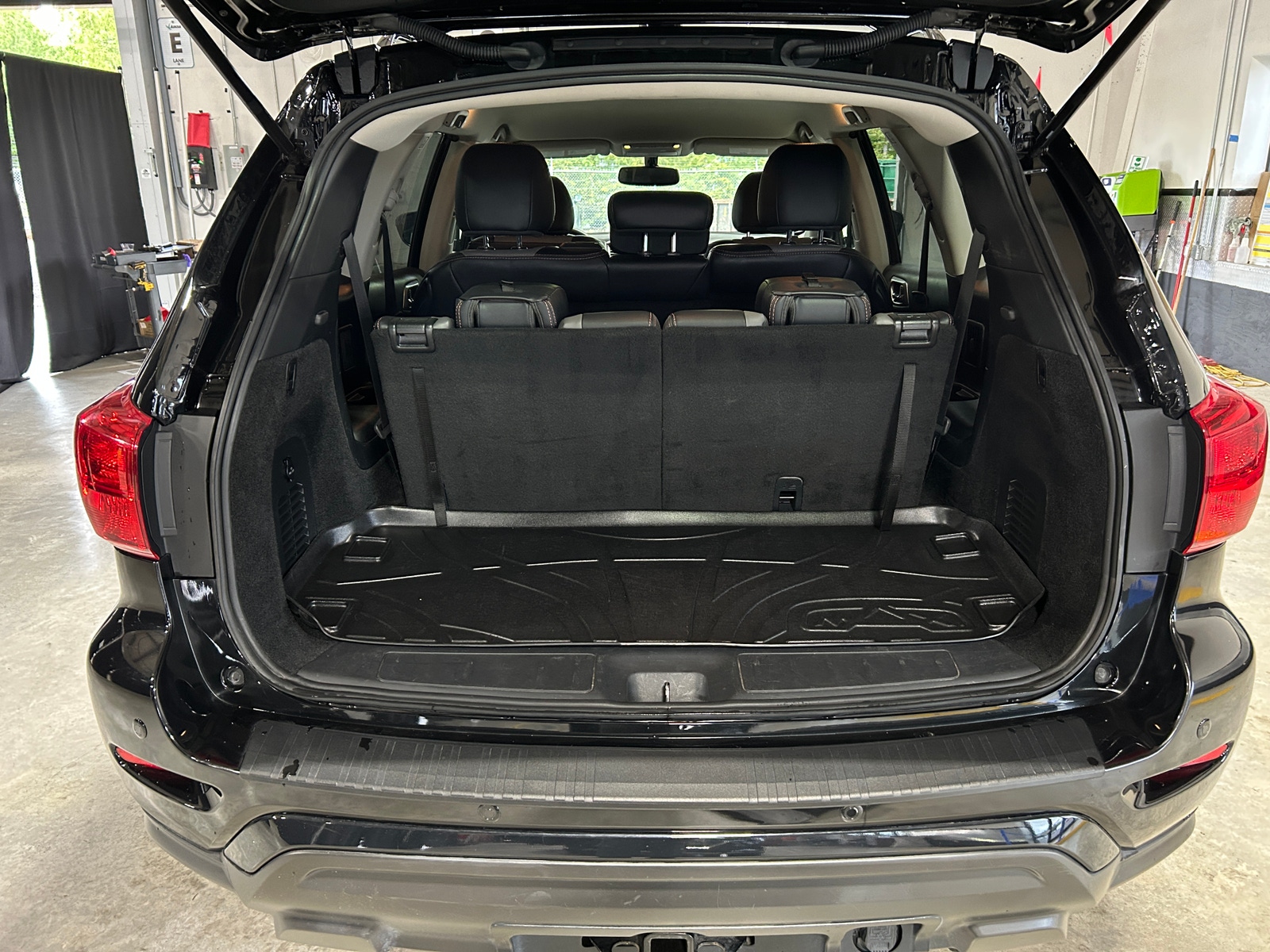 Thumbnail: 2019 Nissan Pathfinder - 7