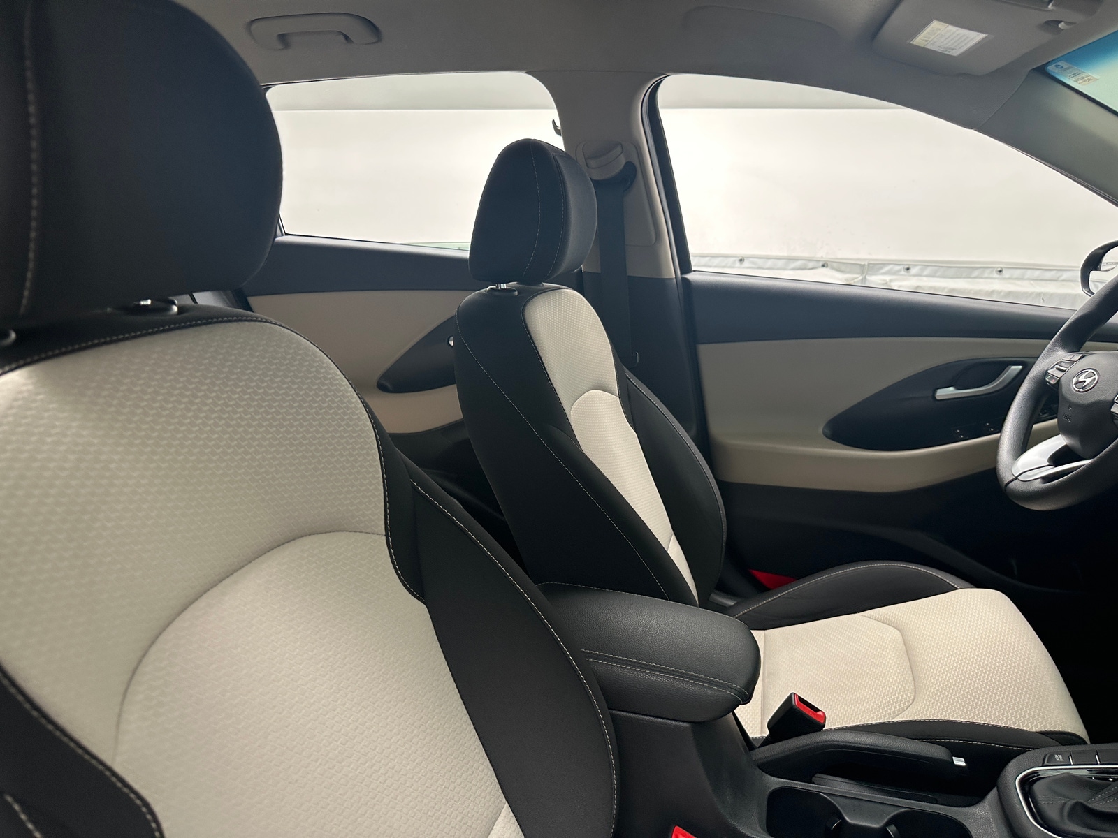 Thumbnail: 2020 Hyundai Elantra - 2