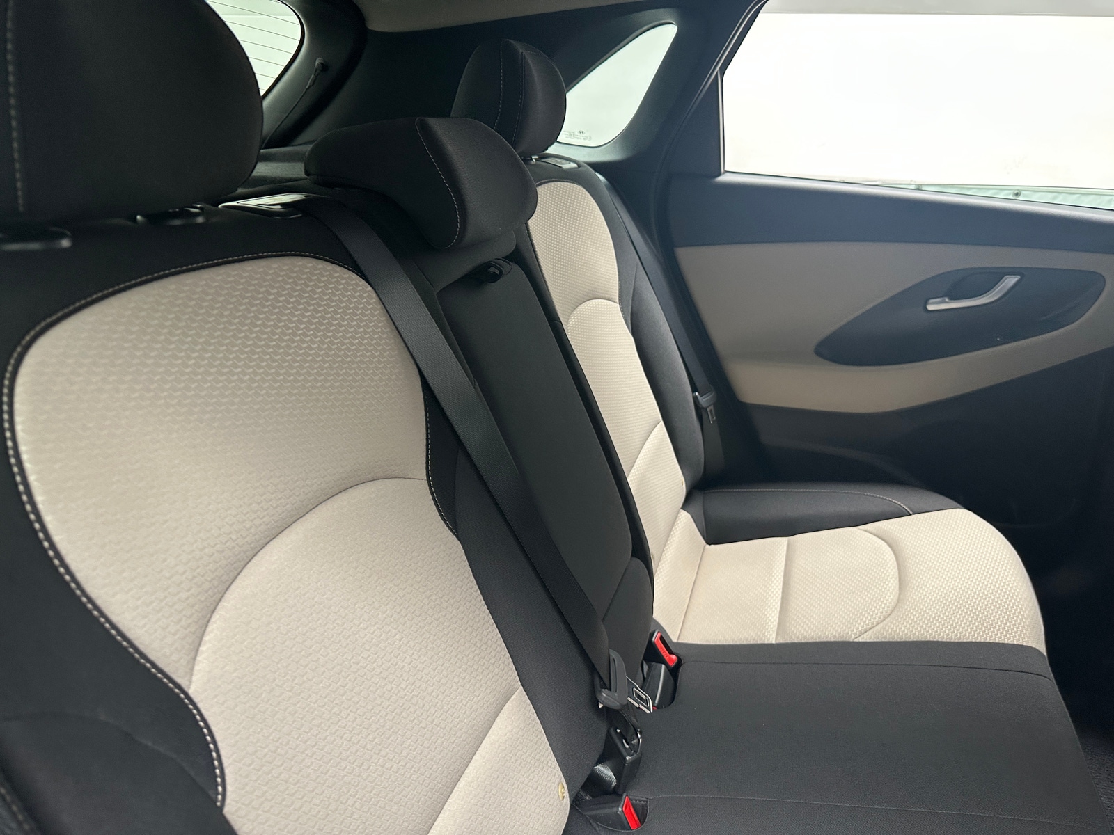 Thumbnail: 2020 Hyundai Elantra - 6