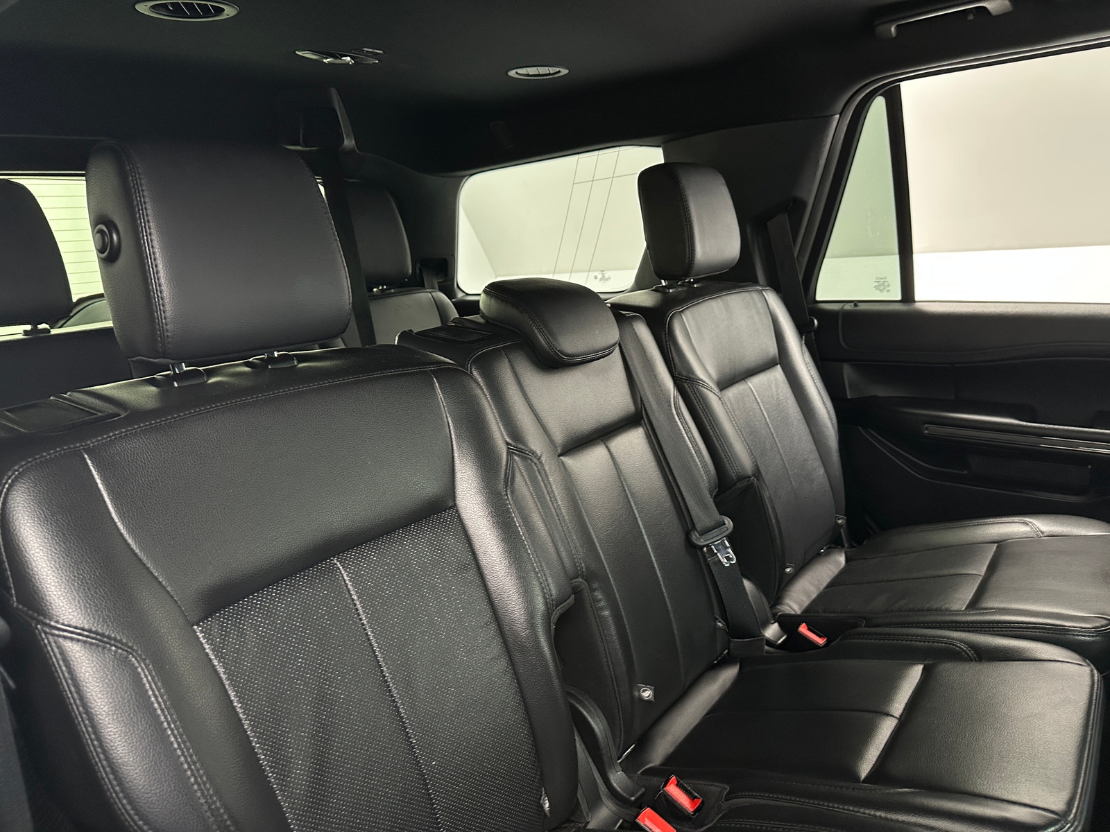 Thumbnail: 2020 Ford Expedition - 6