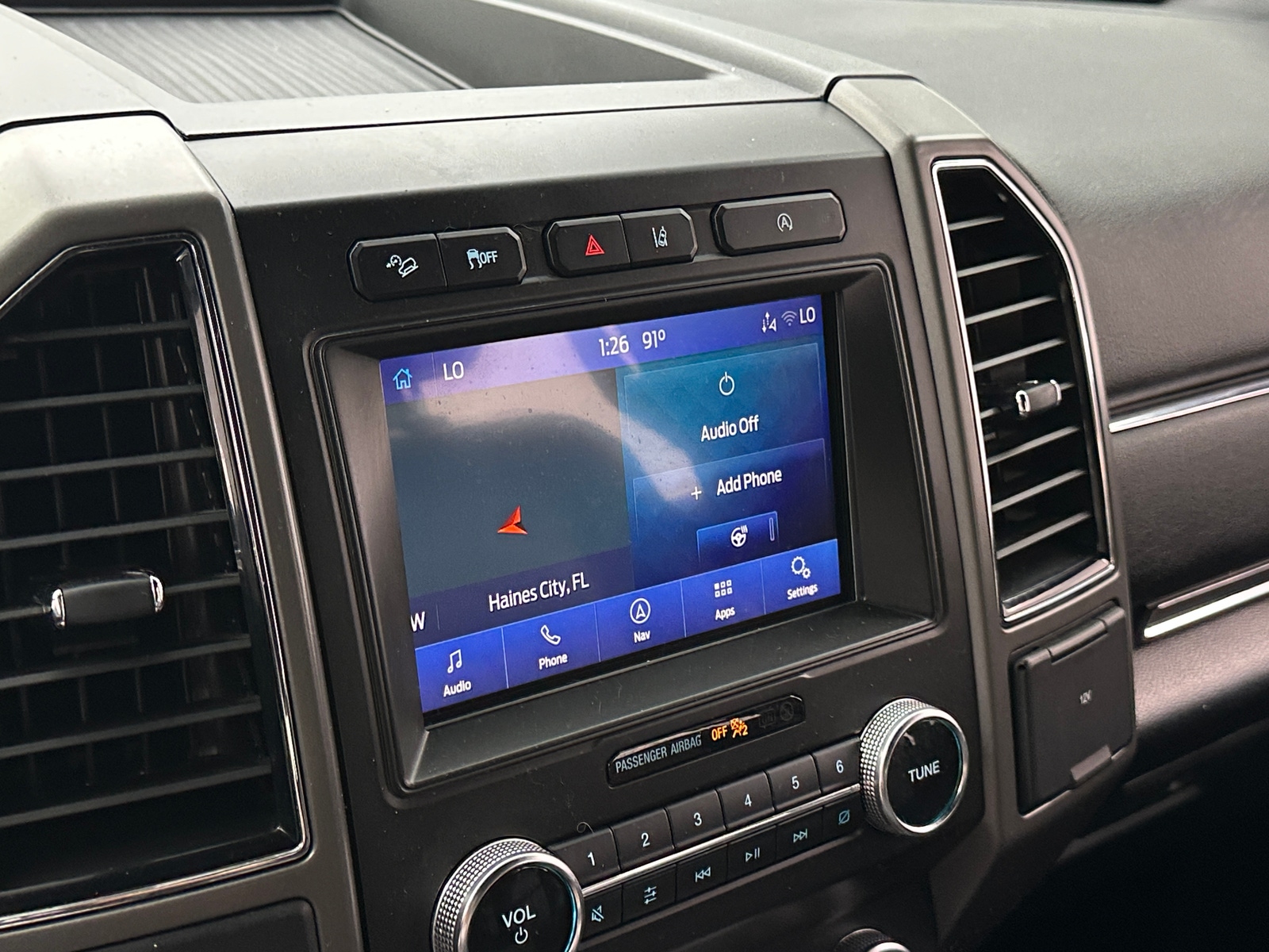 Thumbnail: 2020 Ford Expedition - 4