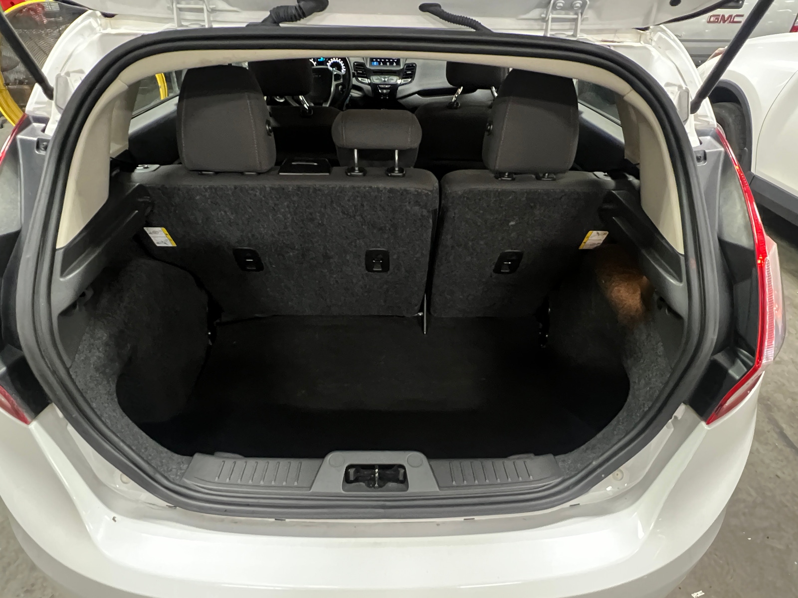 Thumbnail: 2019 Ford Fiesta - 7
