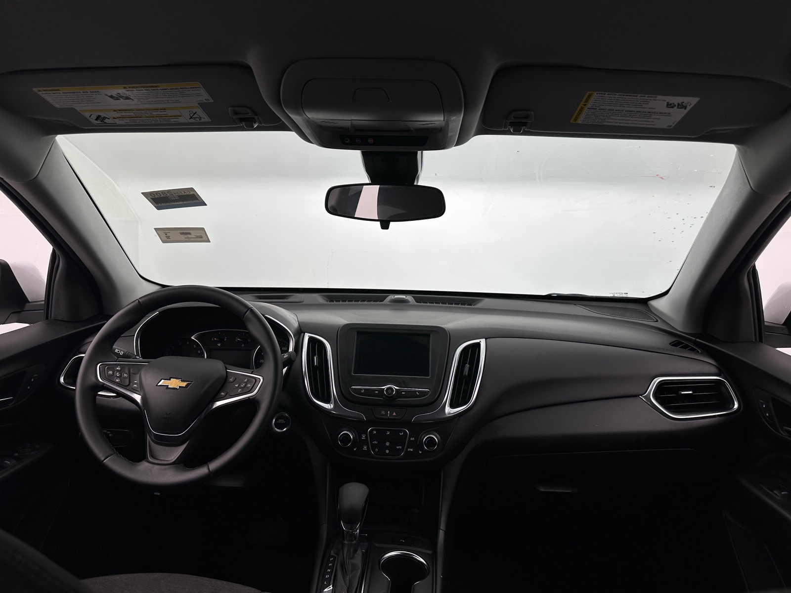 Thumbnail: 2024 Chevrolet Equinox - 3