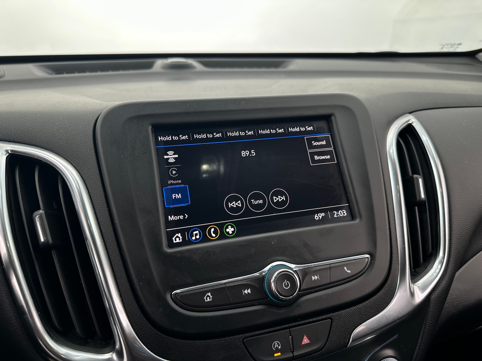 Thumbnail: 2024 Chevrolet Equinox - 4