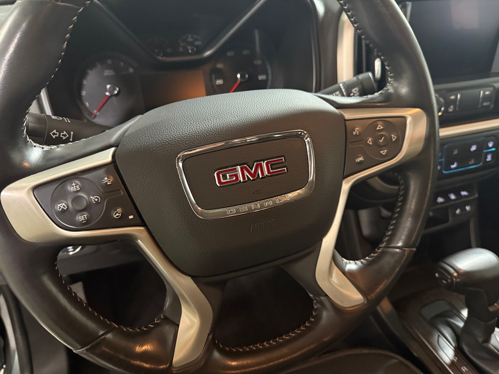 Thumbnail: 2020 GMC Canyon - 4