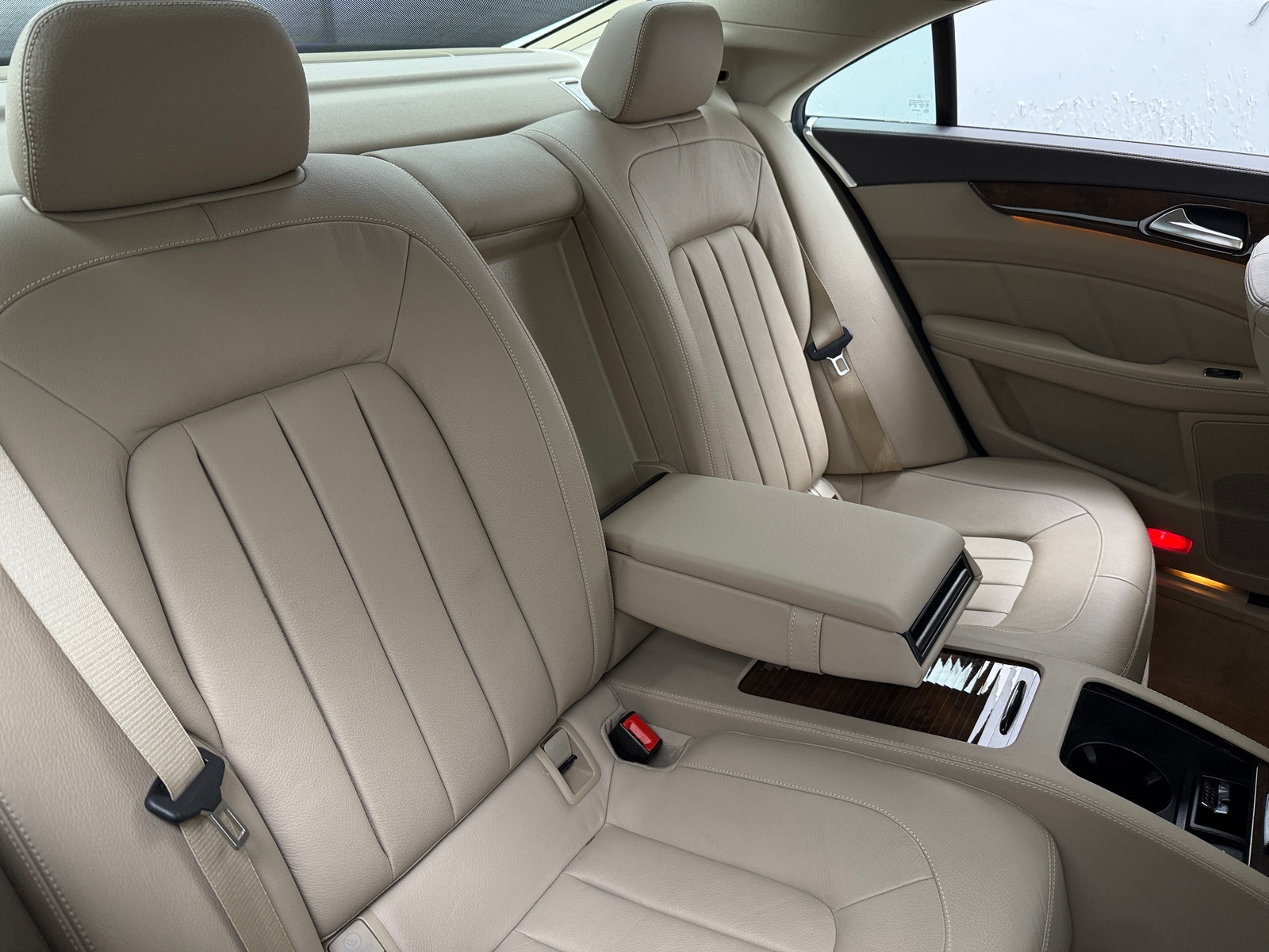 Thumbnail: 2014 Mercedes-Benz CLS - 4