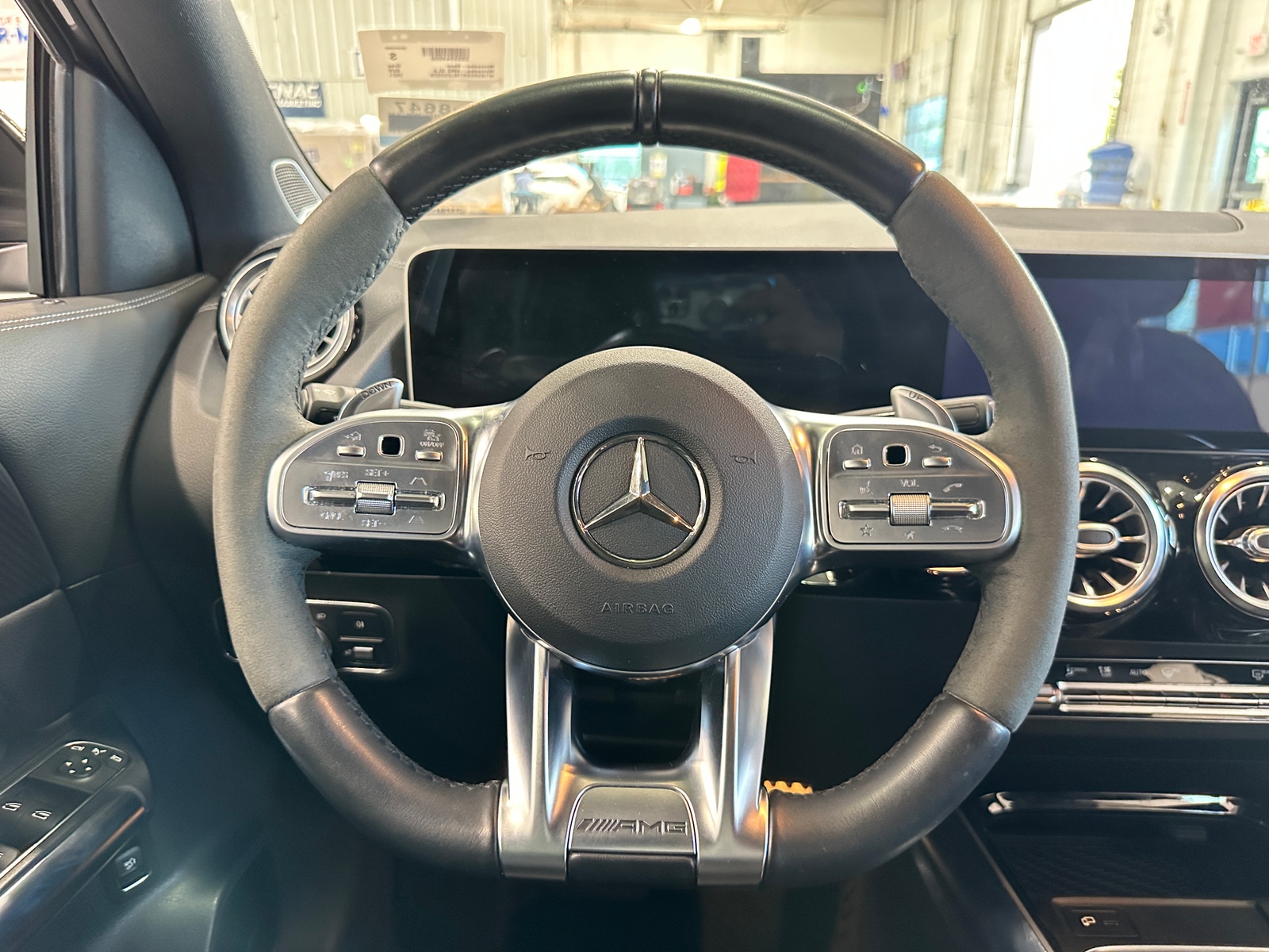 Thumbnail: 2021 Mercedes-Benz GLA - 4