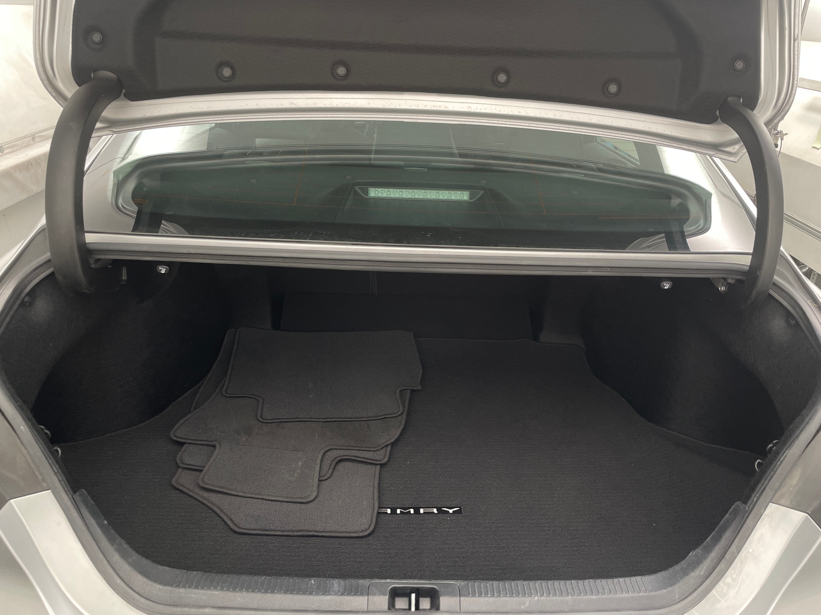 Thumbnail: 2018 Toyota Camry - 6