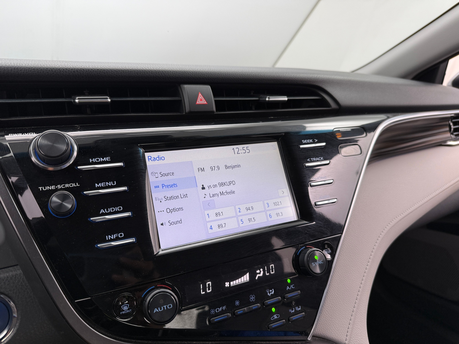 Thumbnail: 2018 Toyota Camry - 3