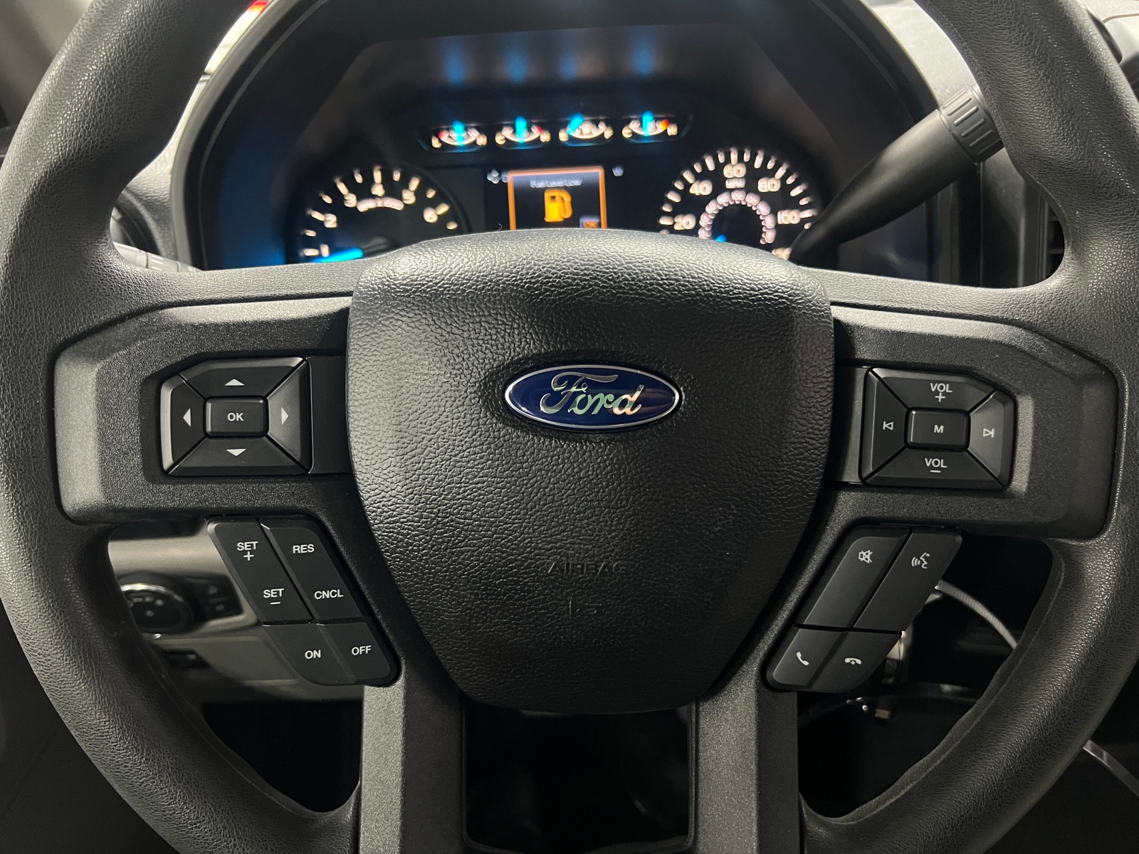 Thumbnail: 2016 Ford Econoline - 5