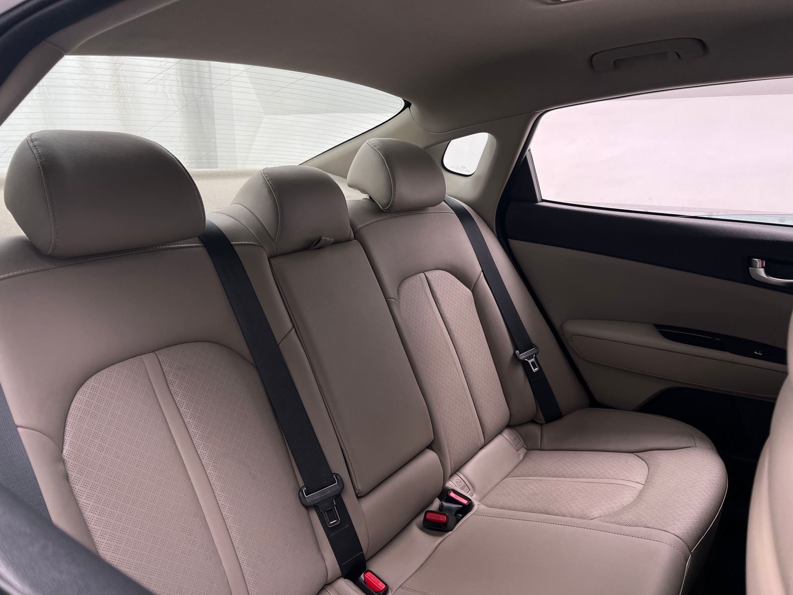 Thumbnail: 2016 Kia Optima - 5