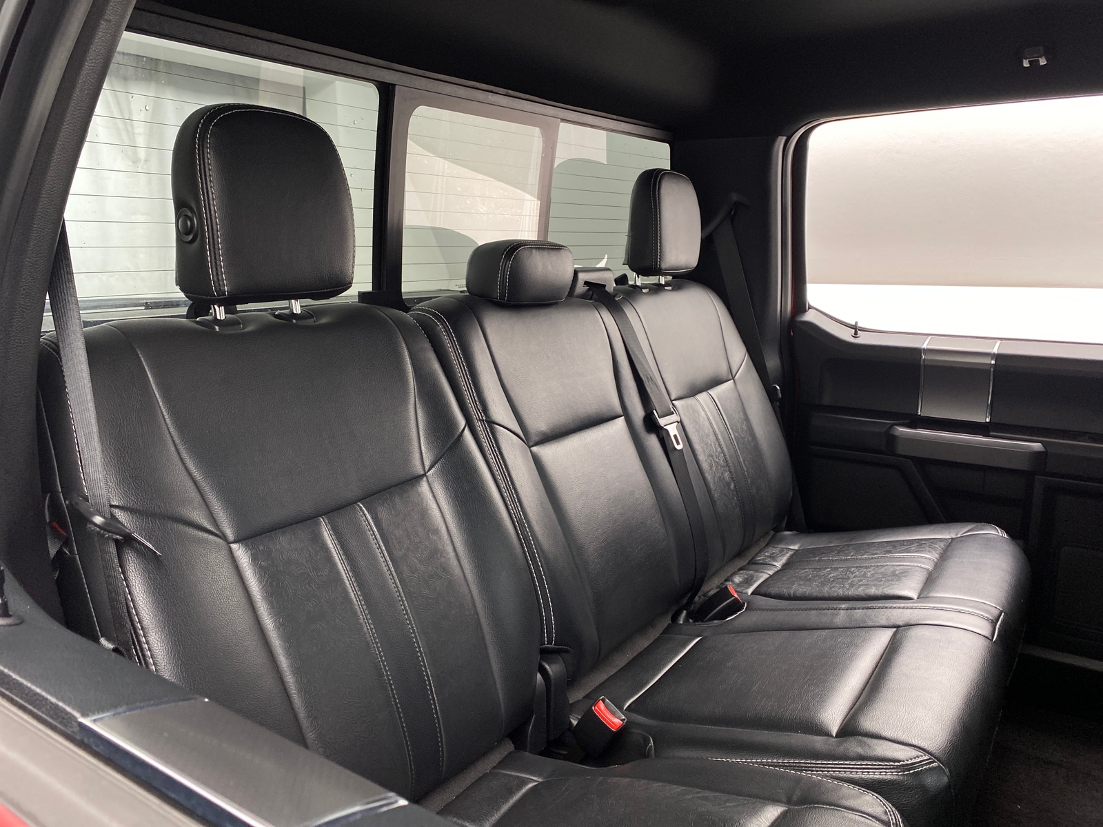 Thumbnail: 2016 Ford Econoline - 6