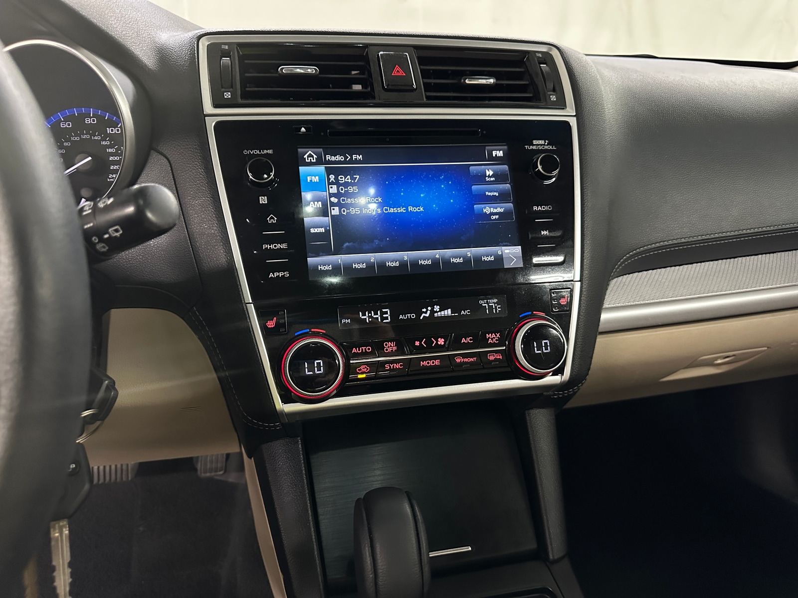 Thumbnail: 2018 Subaru Outback - 4