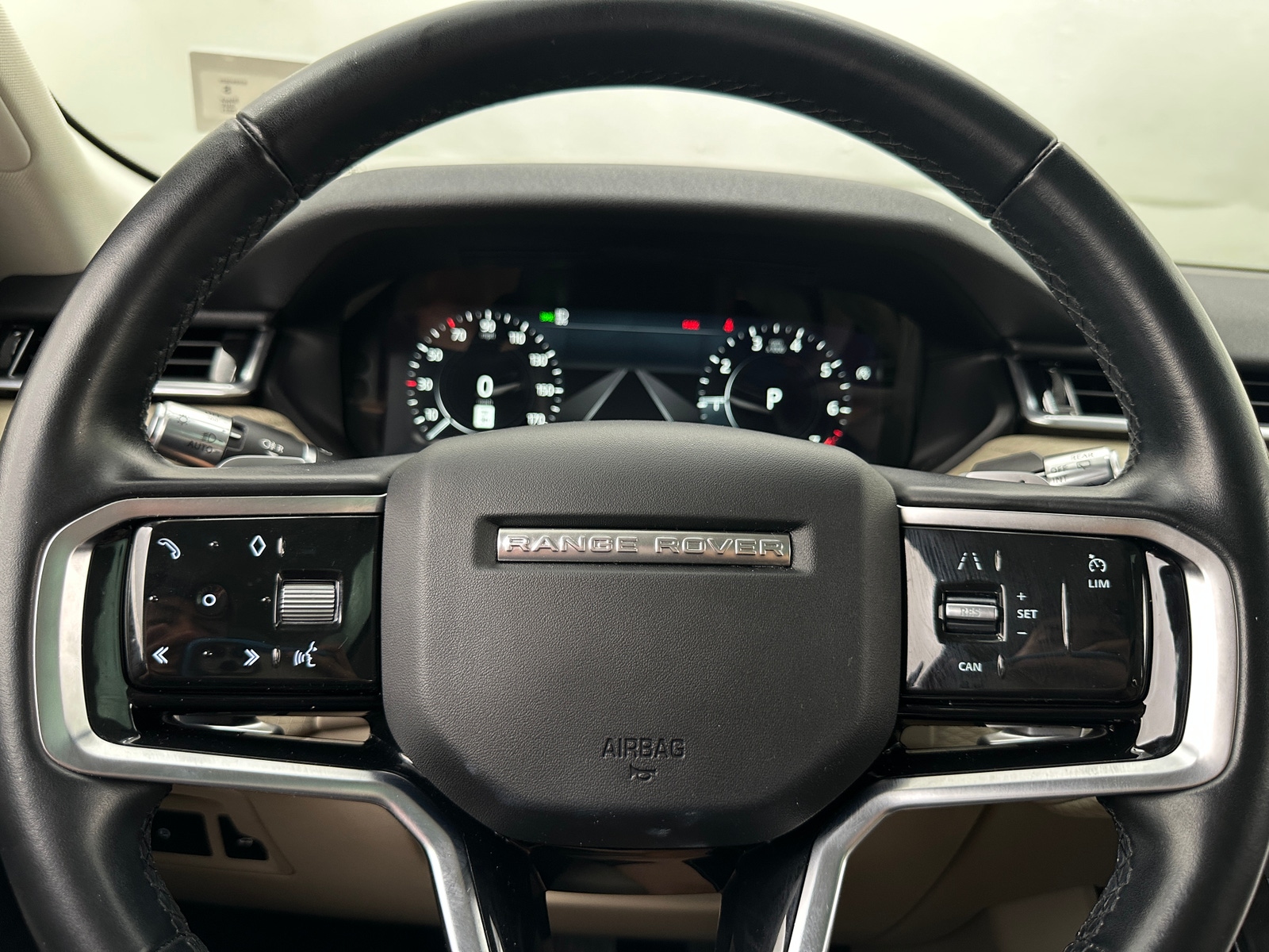 Thumbnail: 2021 Land Rover Range Rover Velar - 4