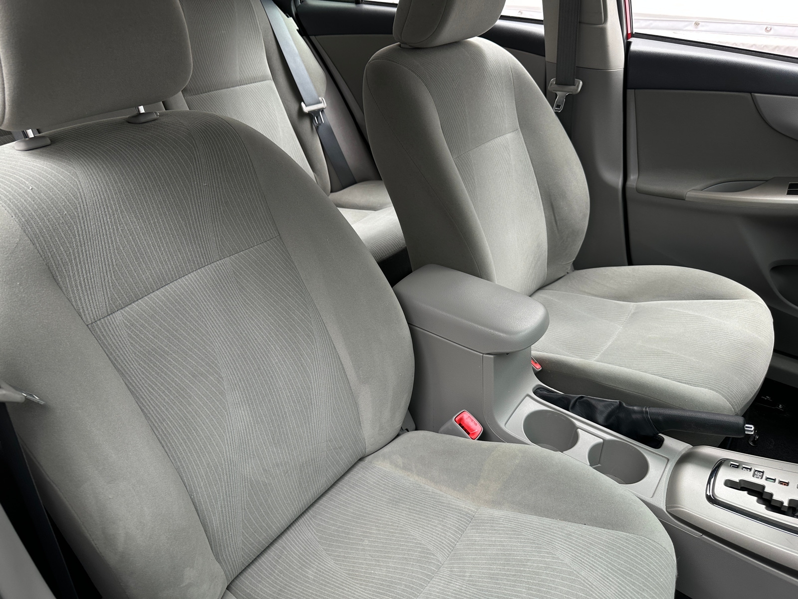 Thumbnail: 2012 Toyota Corolla - 2