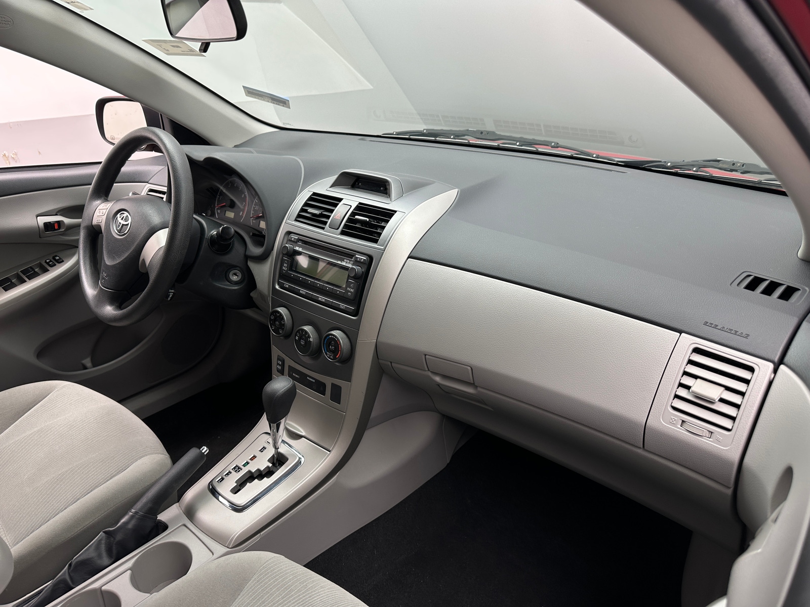 Thumbnail: 2012 Toyota Corolla - 3