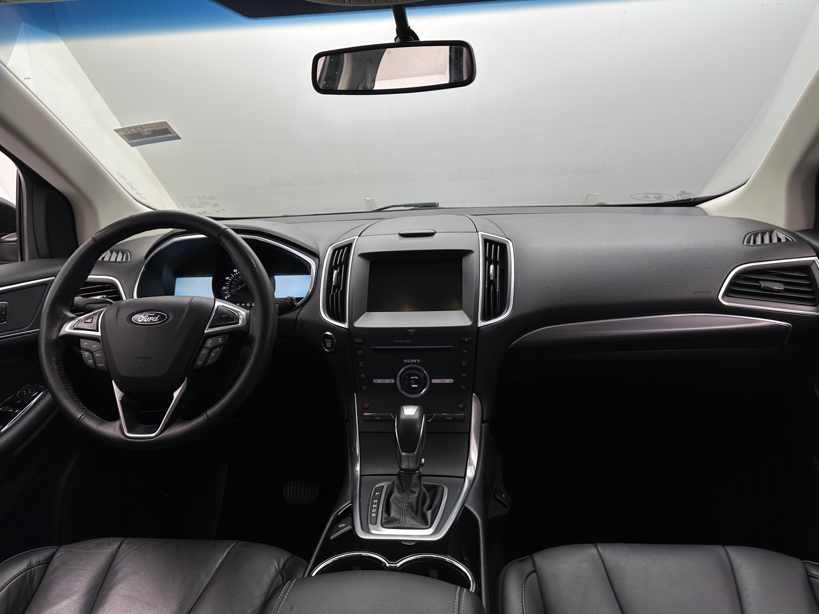 Thumbnail: 2016 Ford Edge - 2