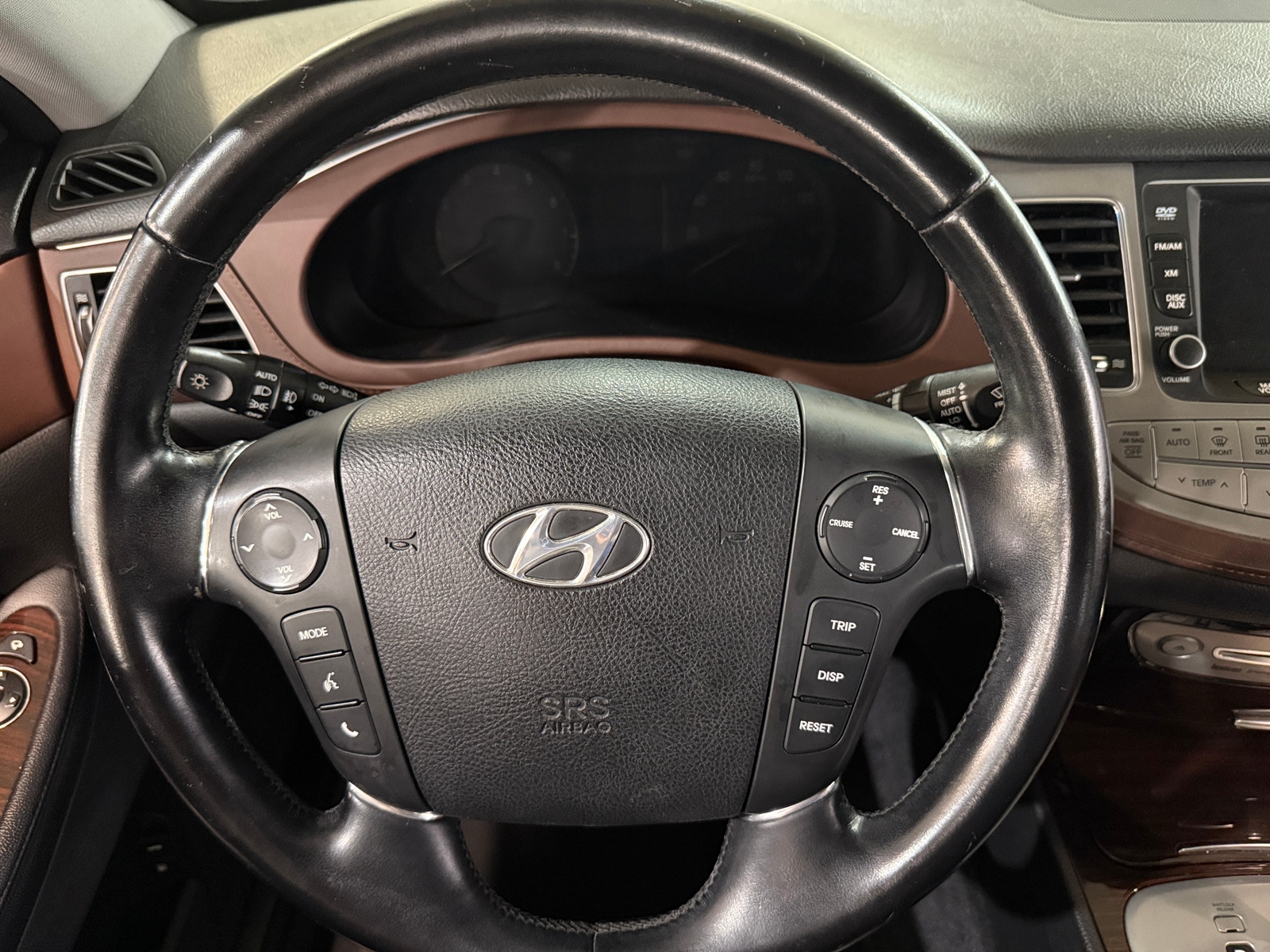 Thumbnail: 2013 Hyundai Genesis - 4