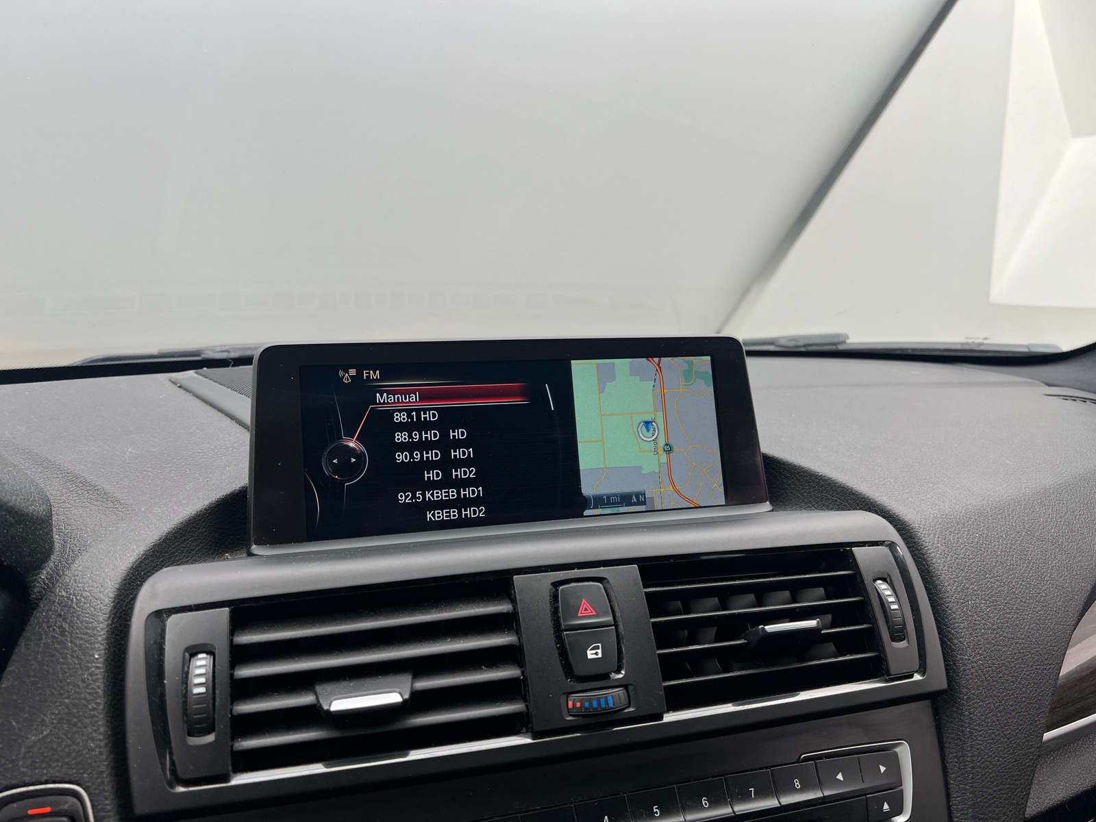 Thumbnail: 2015 BMW 2 Series - 2