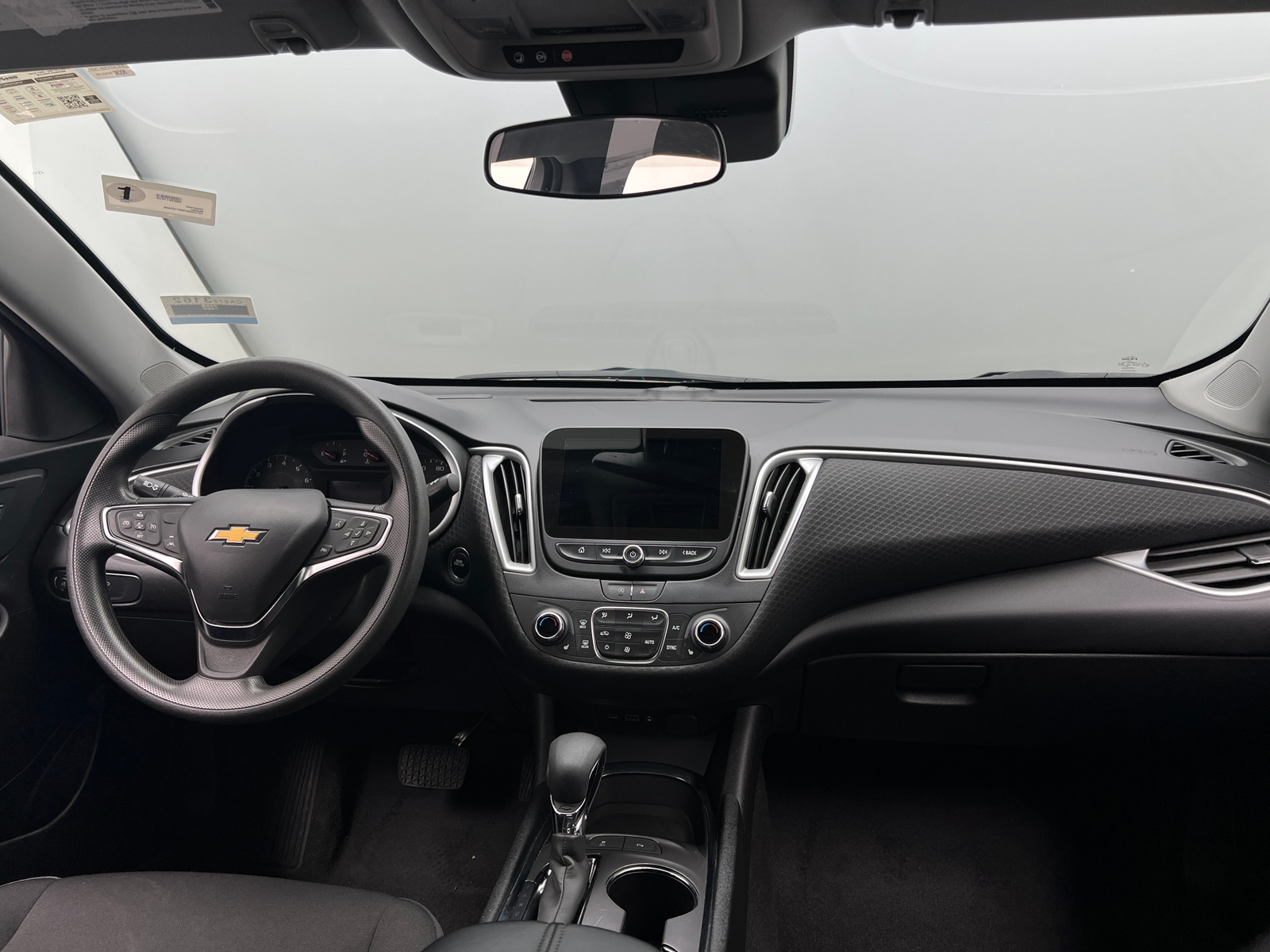 Thumbnail: 2024 Chevrolet Malibu - 3