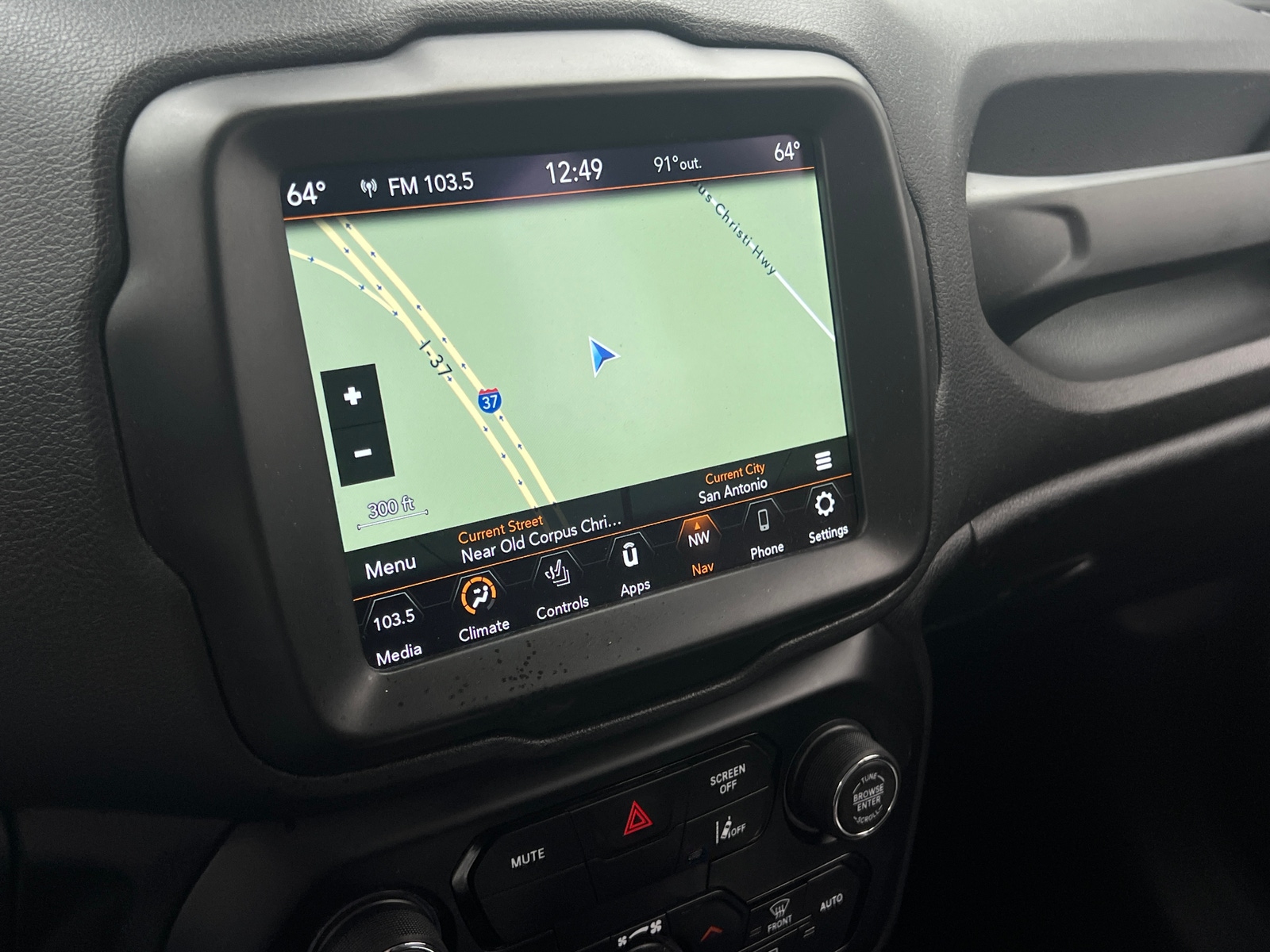 Thumbnail: 2021 Jeep Renegade - 3