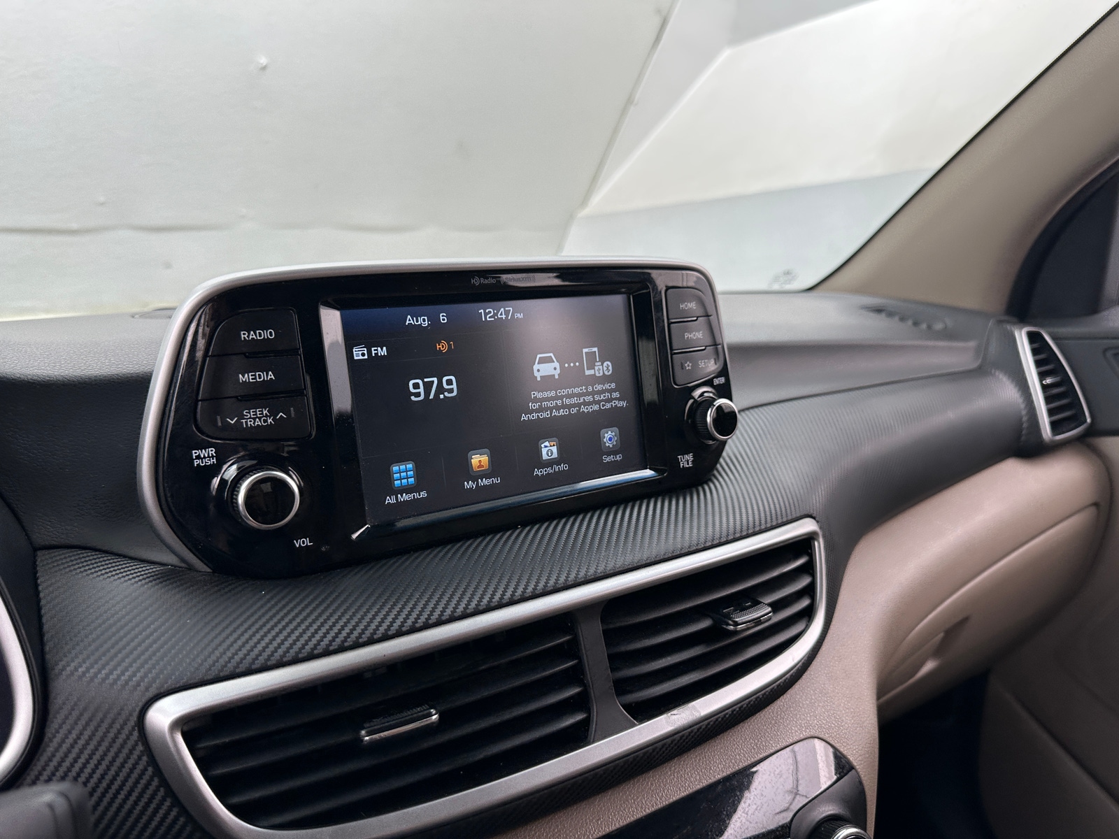 Thumbnail: 2019 Hyundai Tucson - 4