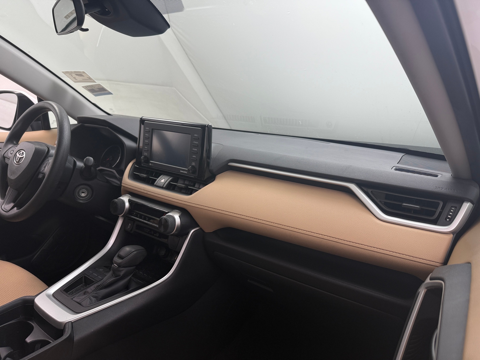 Thumbnail: 2020 Toyota RAV4 - 3