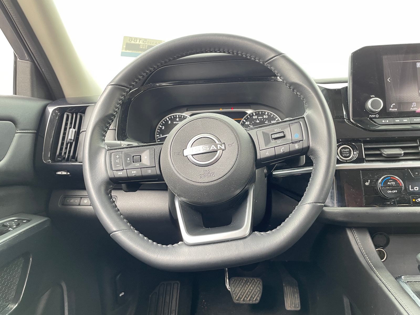 Thumbnail: 2023 Nissan Pathfinder - 5