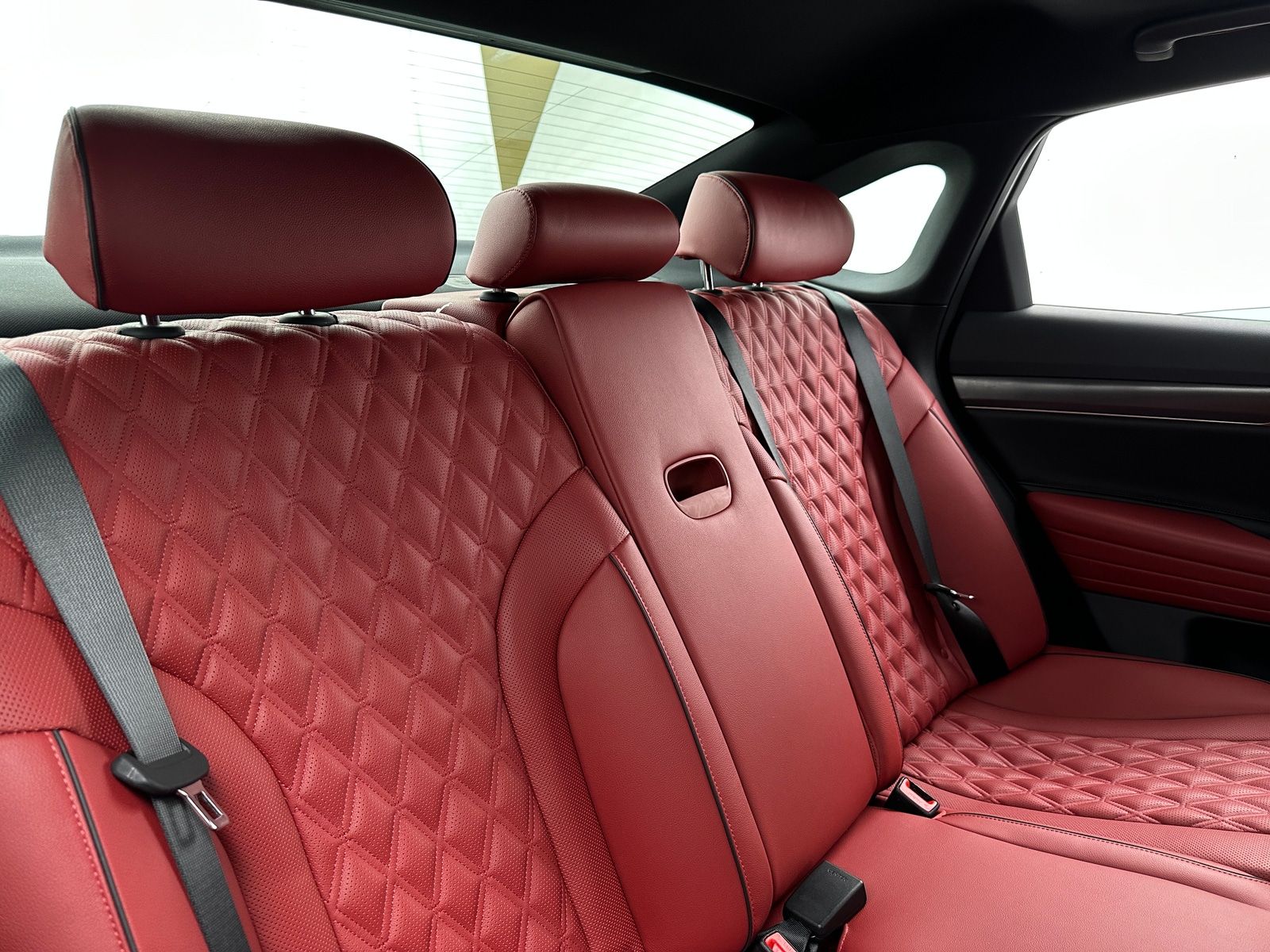 Thumbnail: 2024 Genesis G80 - 5