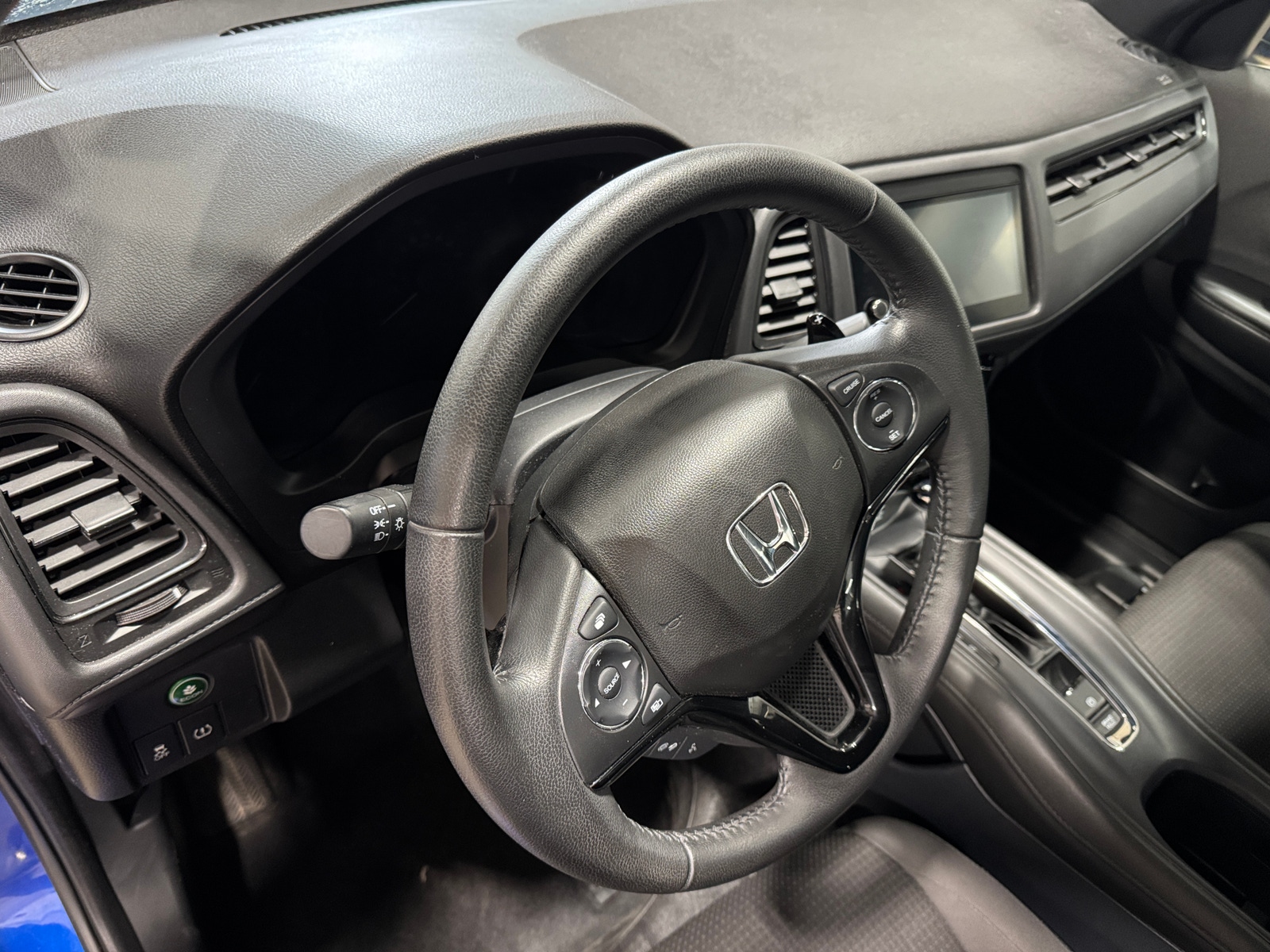 Thumbnail: 2020 Honda HR-V - 3