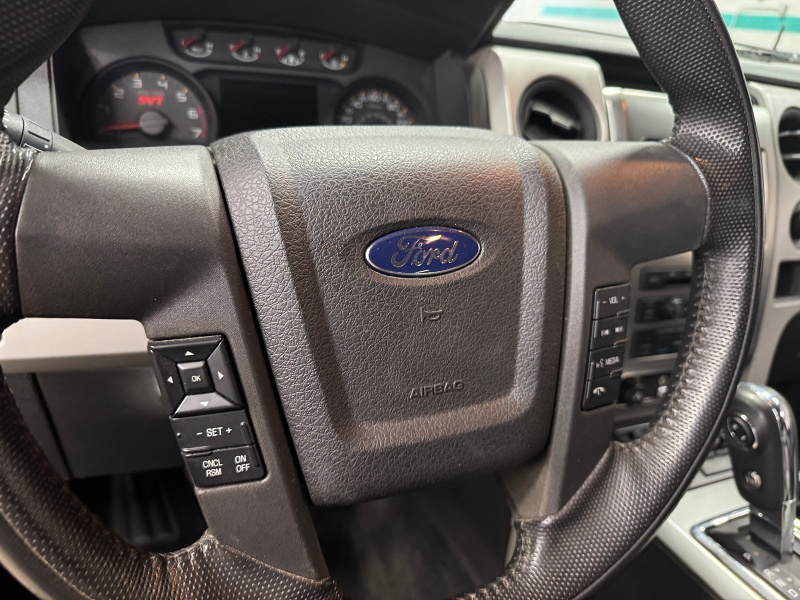 Thumbnail: 2012 Ford Econoline - 4
