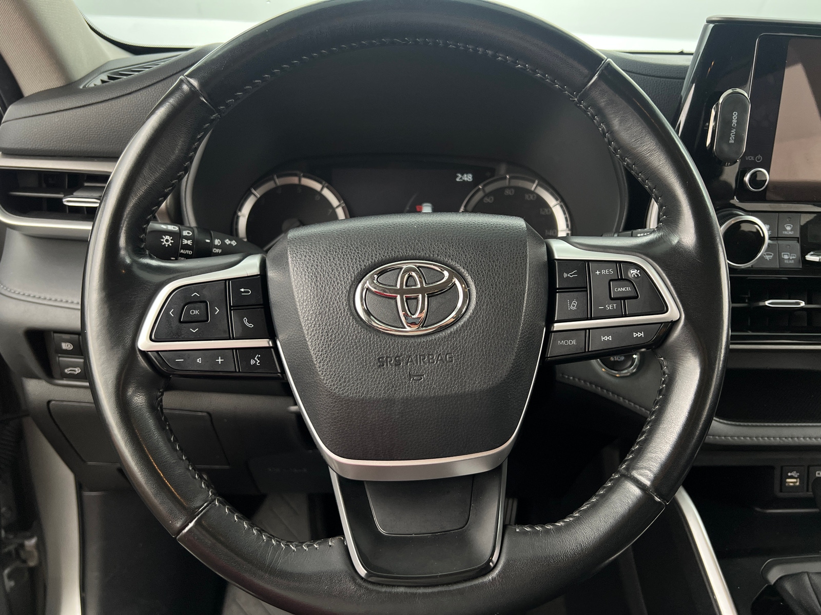 Thumbnail: 2023 Toyota Highlander - 5
