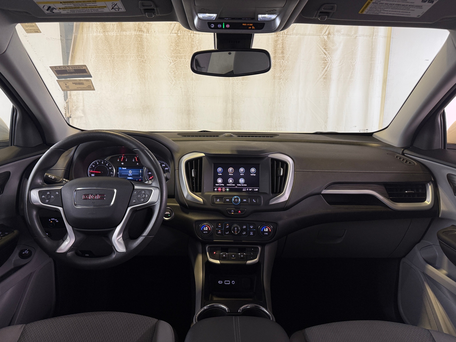 Thumbnail: 2023 GMC Terrain - 3