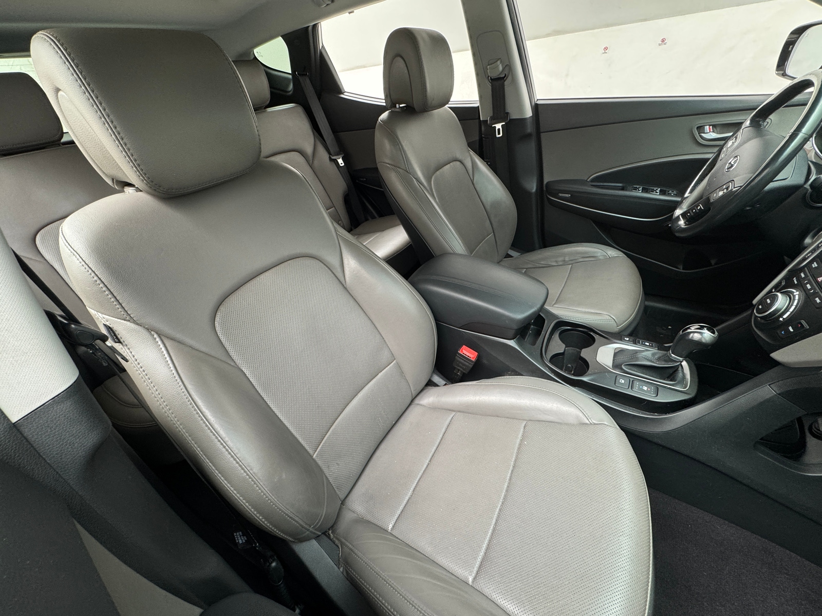 Thumbnail: 2018 Hyundai Santa Fe - 2